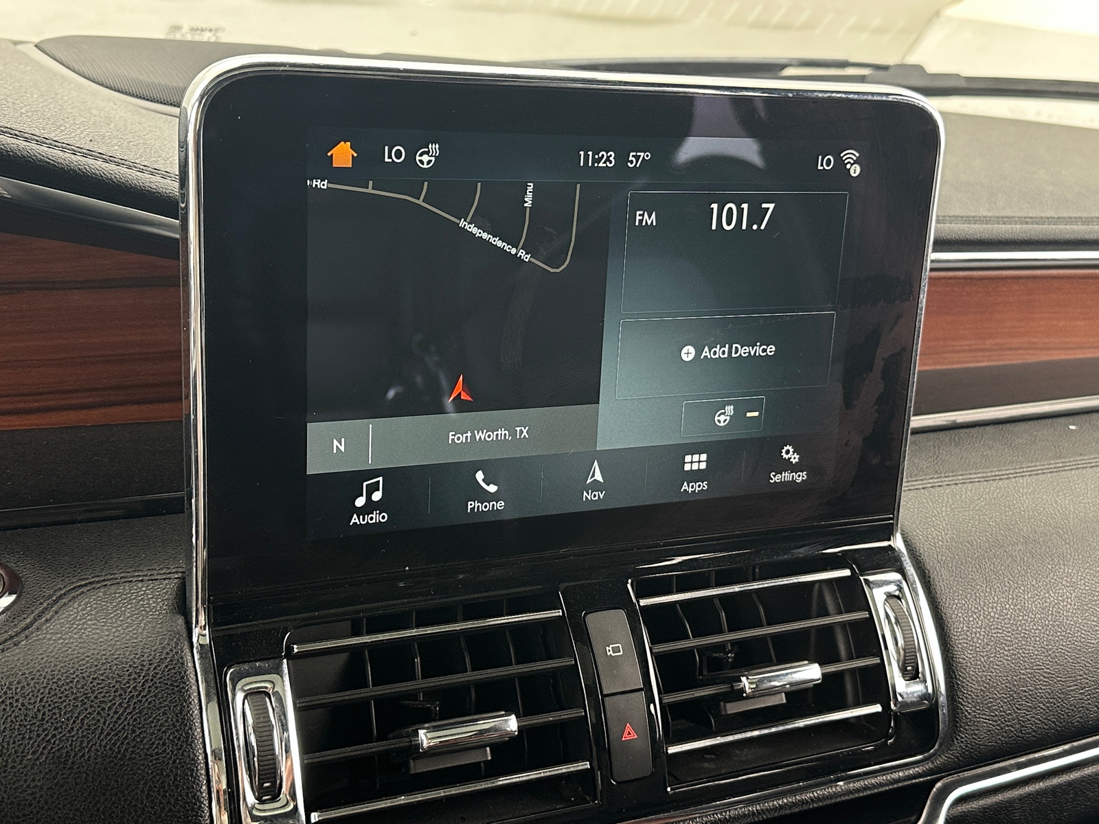 Thumbnail: 2019 Lincoln Navigator - 3