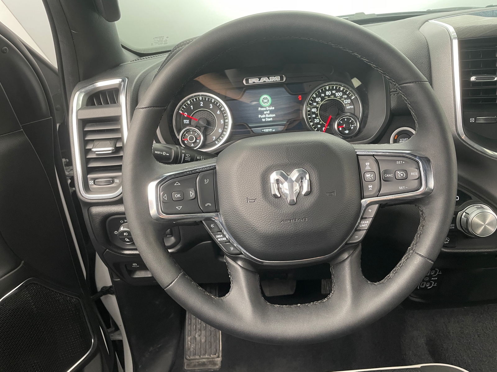 Thumbnail: 2025 RAM 1500 - 4