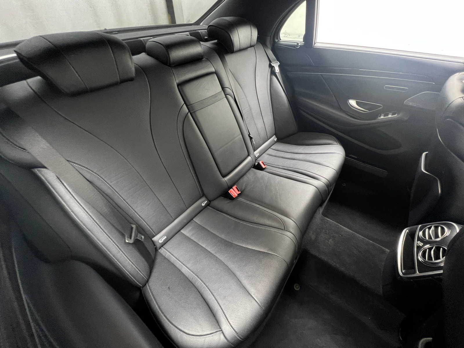 Thumbnail: 2018 Mercedes-Benz S-Class - 5