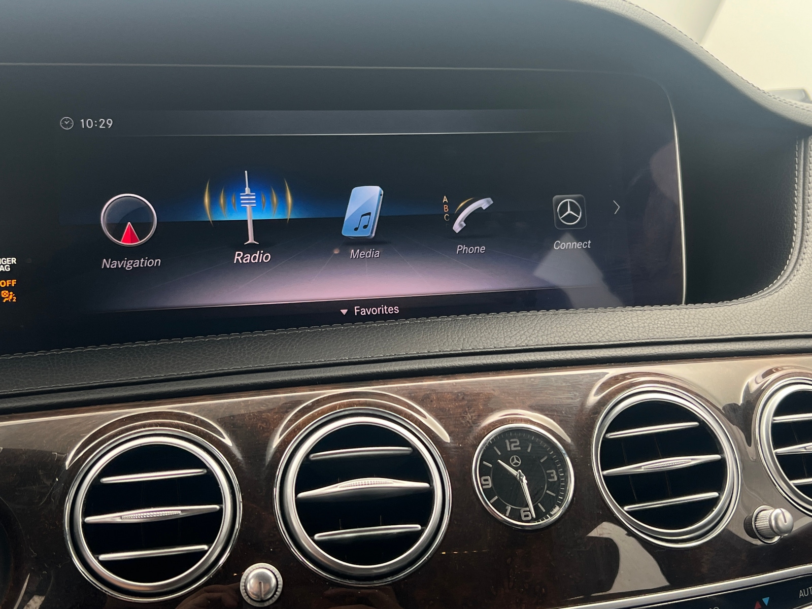 Thumbnail: 2018 Mercedes-Benz S-Class - 3