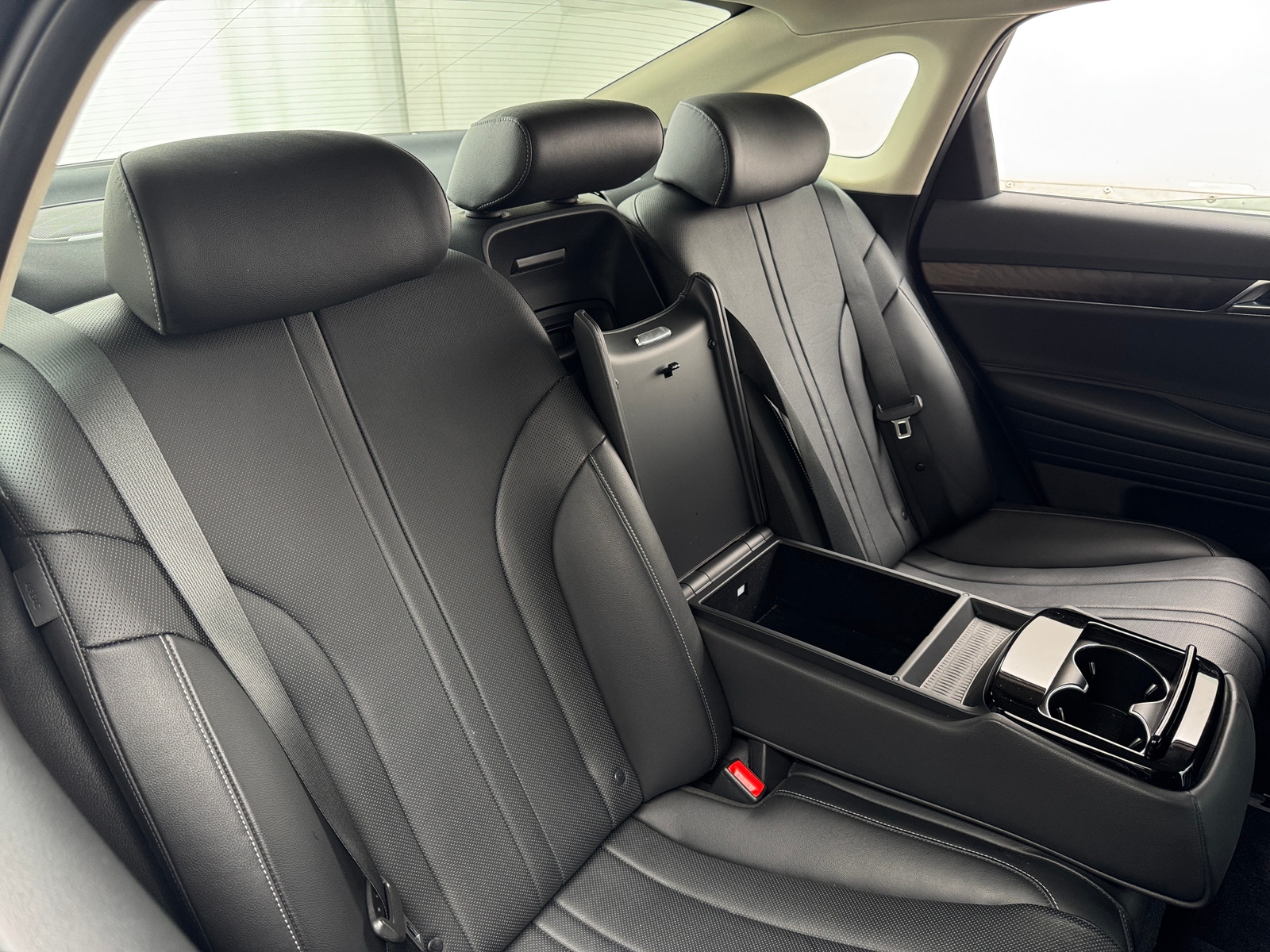 Thumbnail: 2024 Genesis G80 - 5