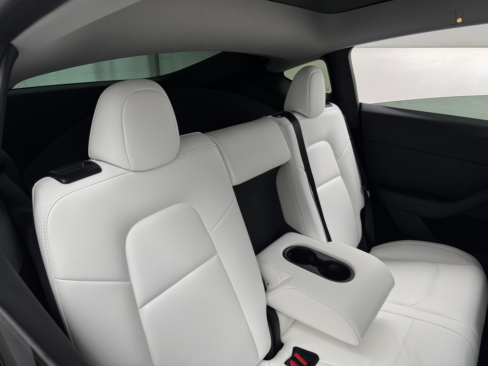 Thumbnail: 2023 Tesla Model Y - 5