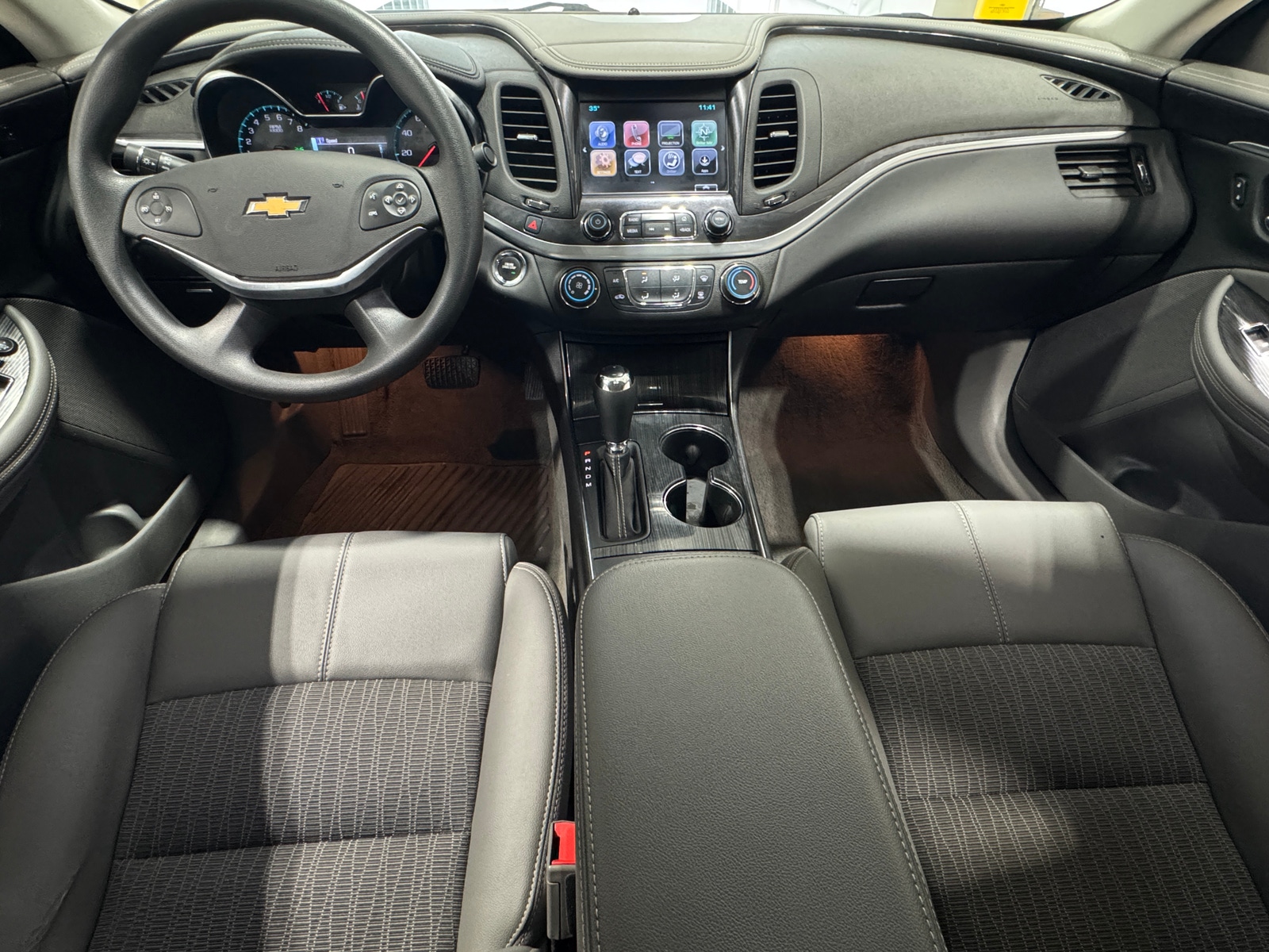 Thumbnail: 2019 Chevrolet Impala - 3