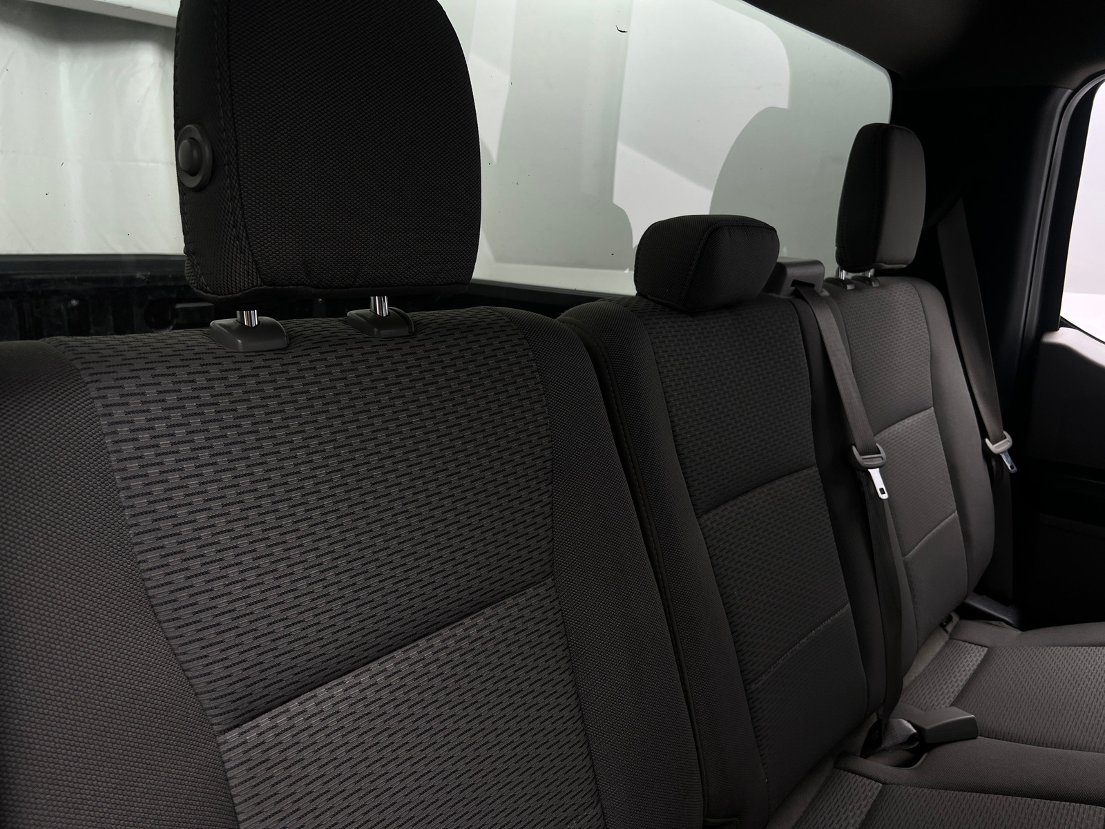 Thumbnail: 2019 Ford Econoline - 6