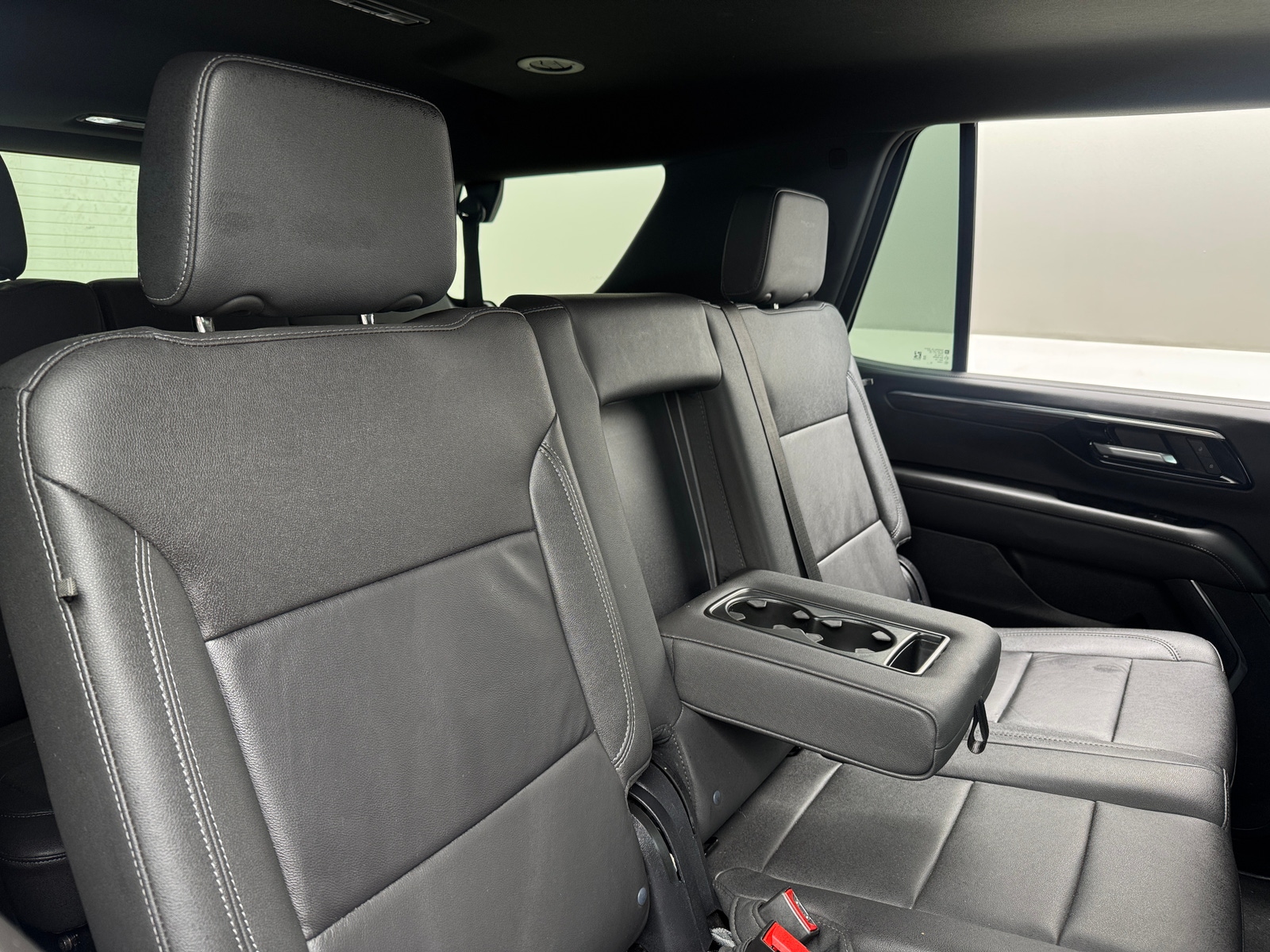 Thumbnail: 2025 Chevrolet Tahoe - 5