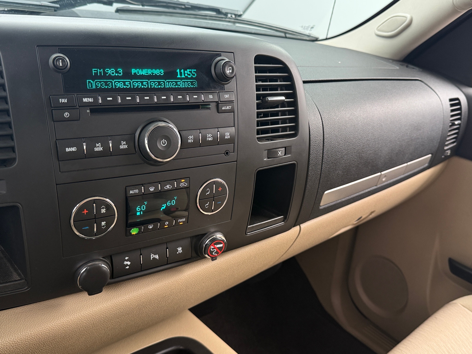 Thumbnail: 2011 GMC Sierra 1500 - 4