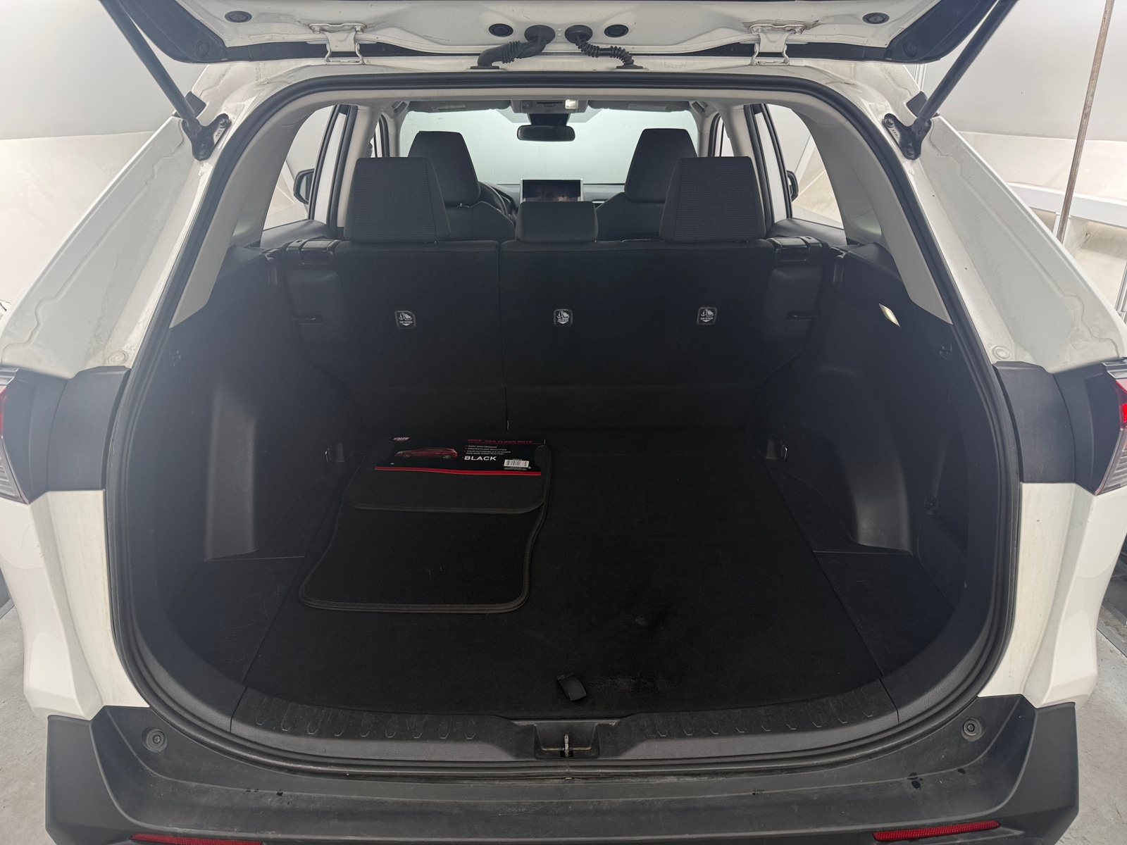 Thumbnail: 2024 Toyota RAV4 - 7