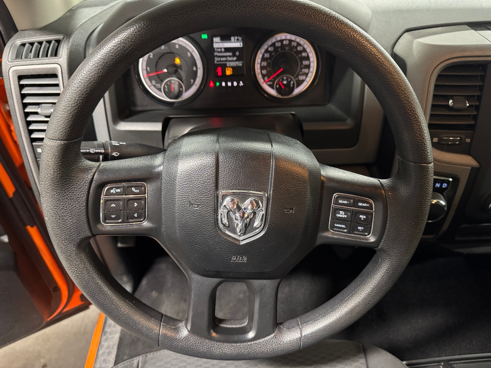 Thumbnail: 2019 RAM 1500 Classic - 4