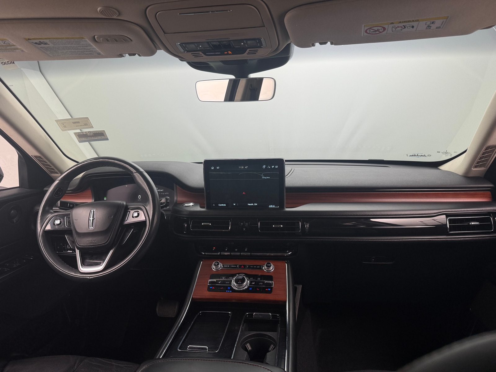 Thumbnail: 2021 Lincoln Aviator - 2