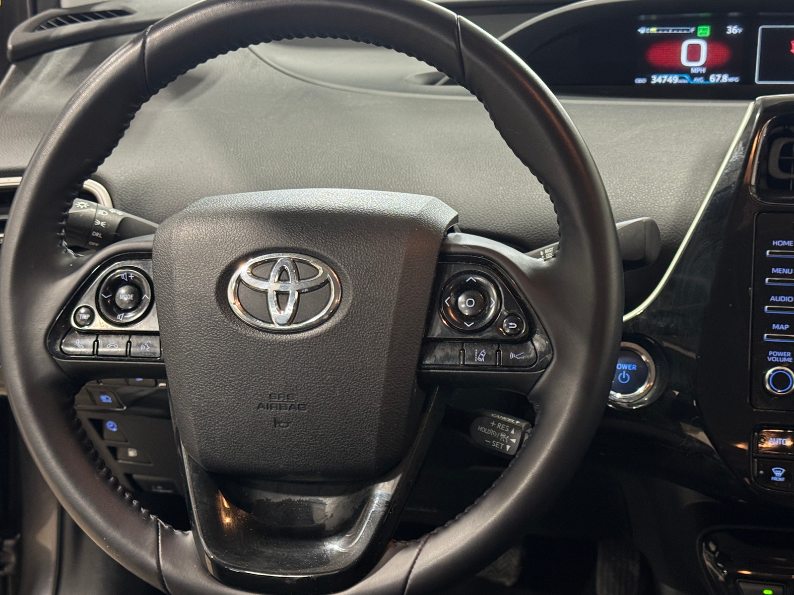 Thumbnail: 2022 Toyota Prius Prime - 5