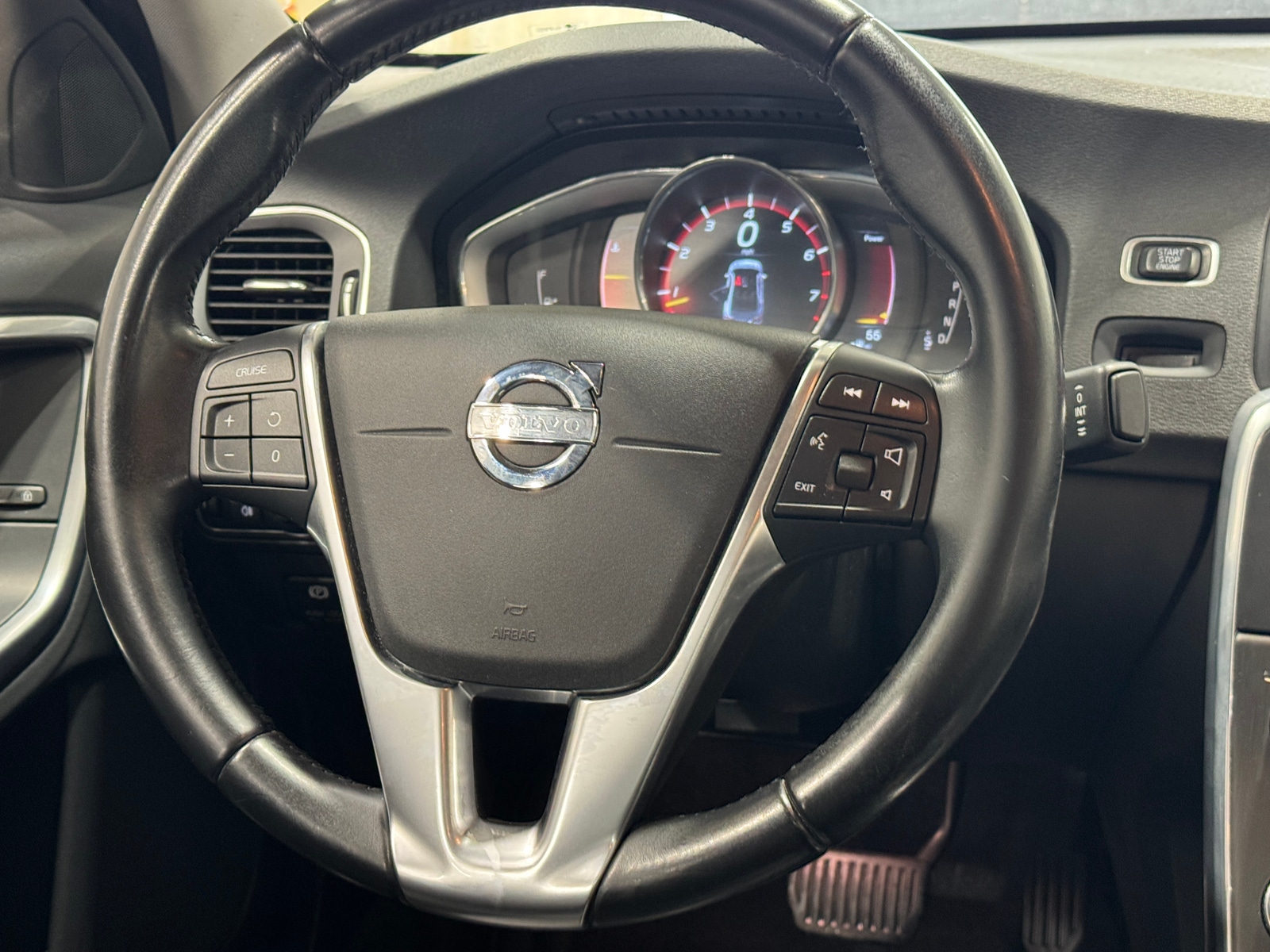 Thumbnail: 2015 Volvo S60 - 4