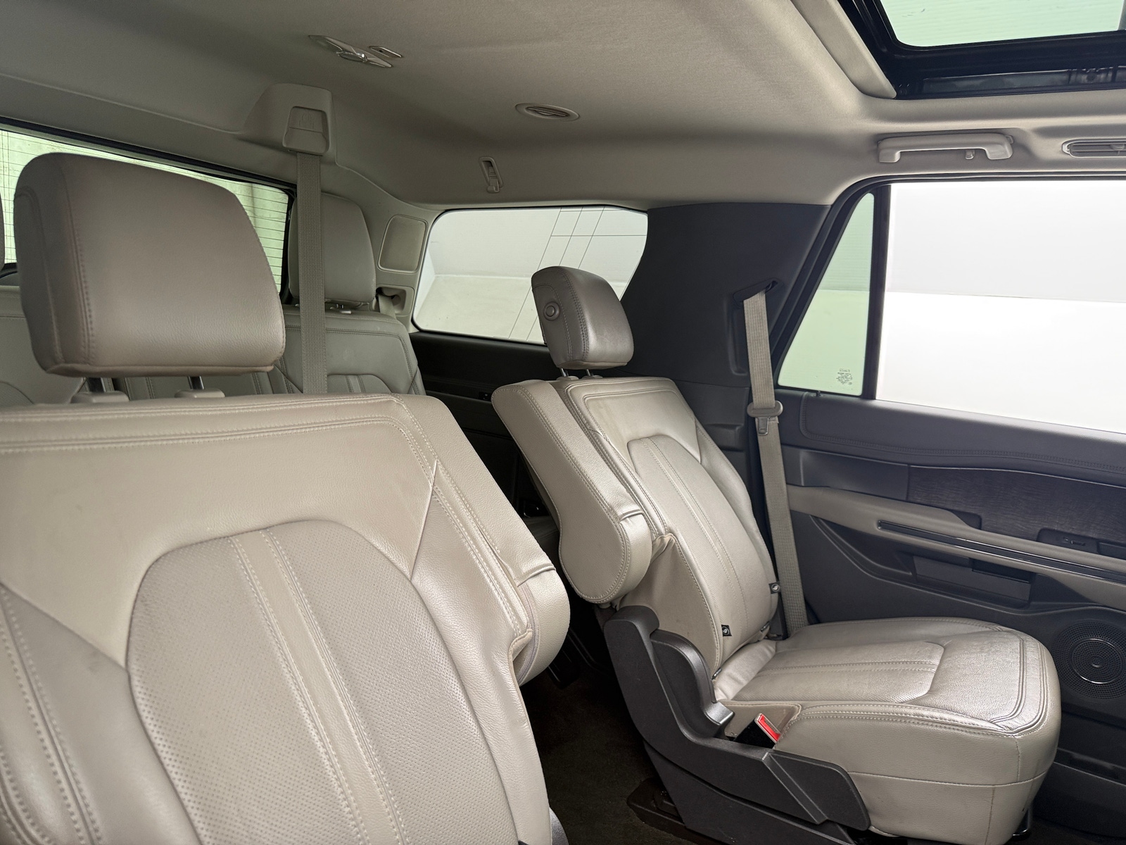 Thumbnail: 2020 Ford Expedition - 5