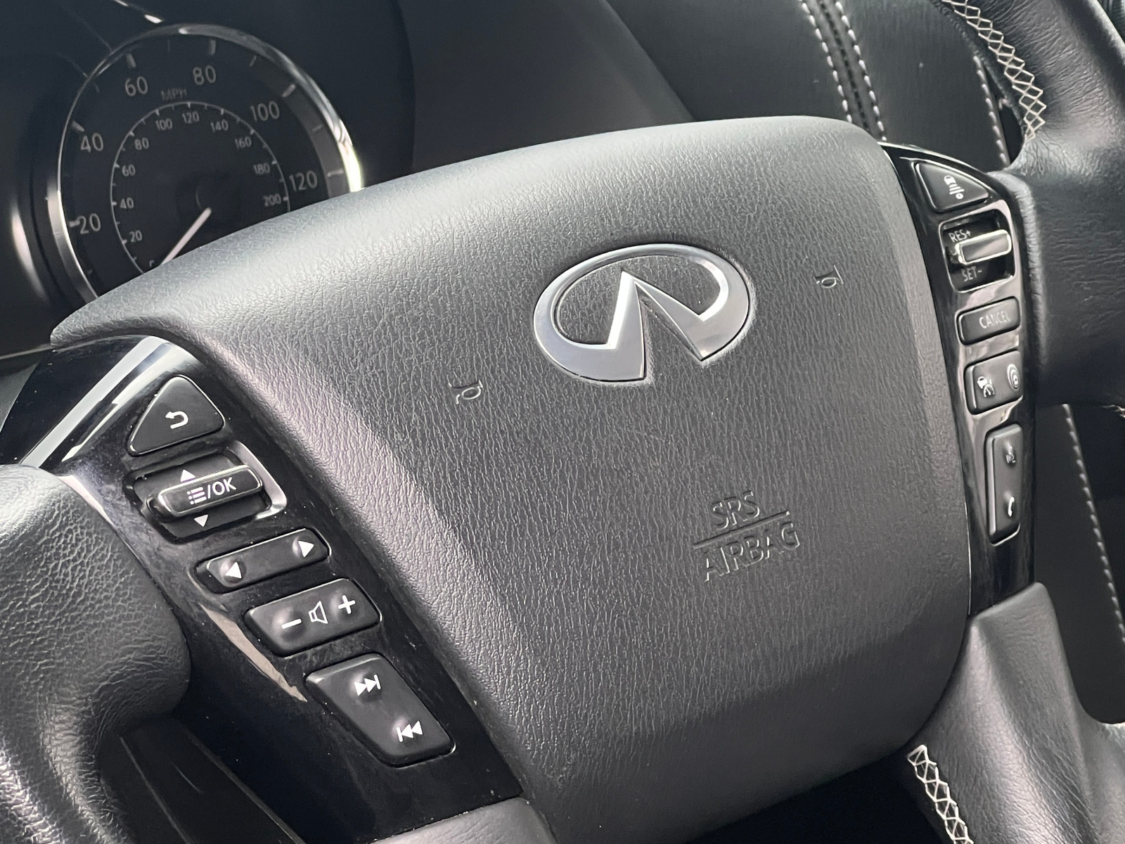 Thumbnail: 2024 INFINITI QX80 - 4