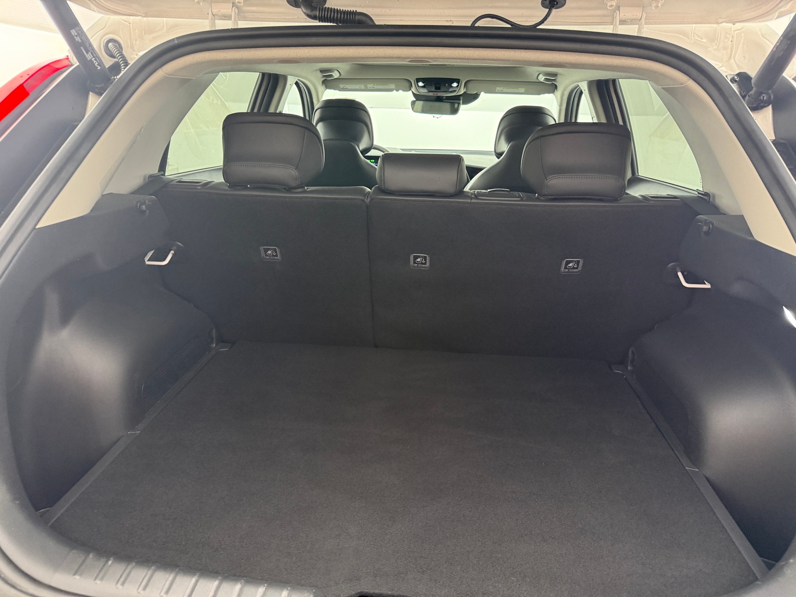 Thumbnail: 2024 Kia Niro - 6