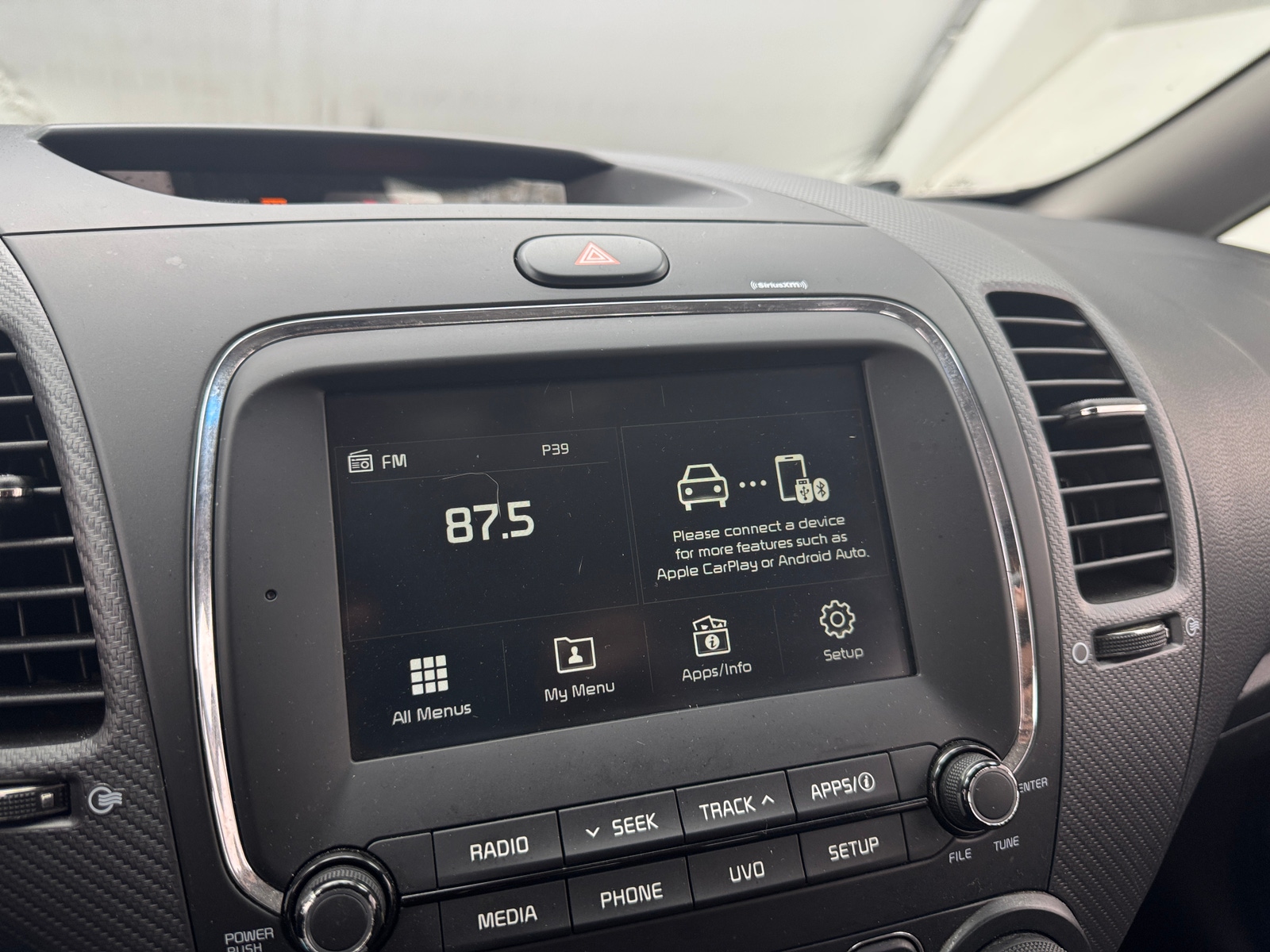 Thumbnail: 2017 Kia Forte - 4