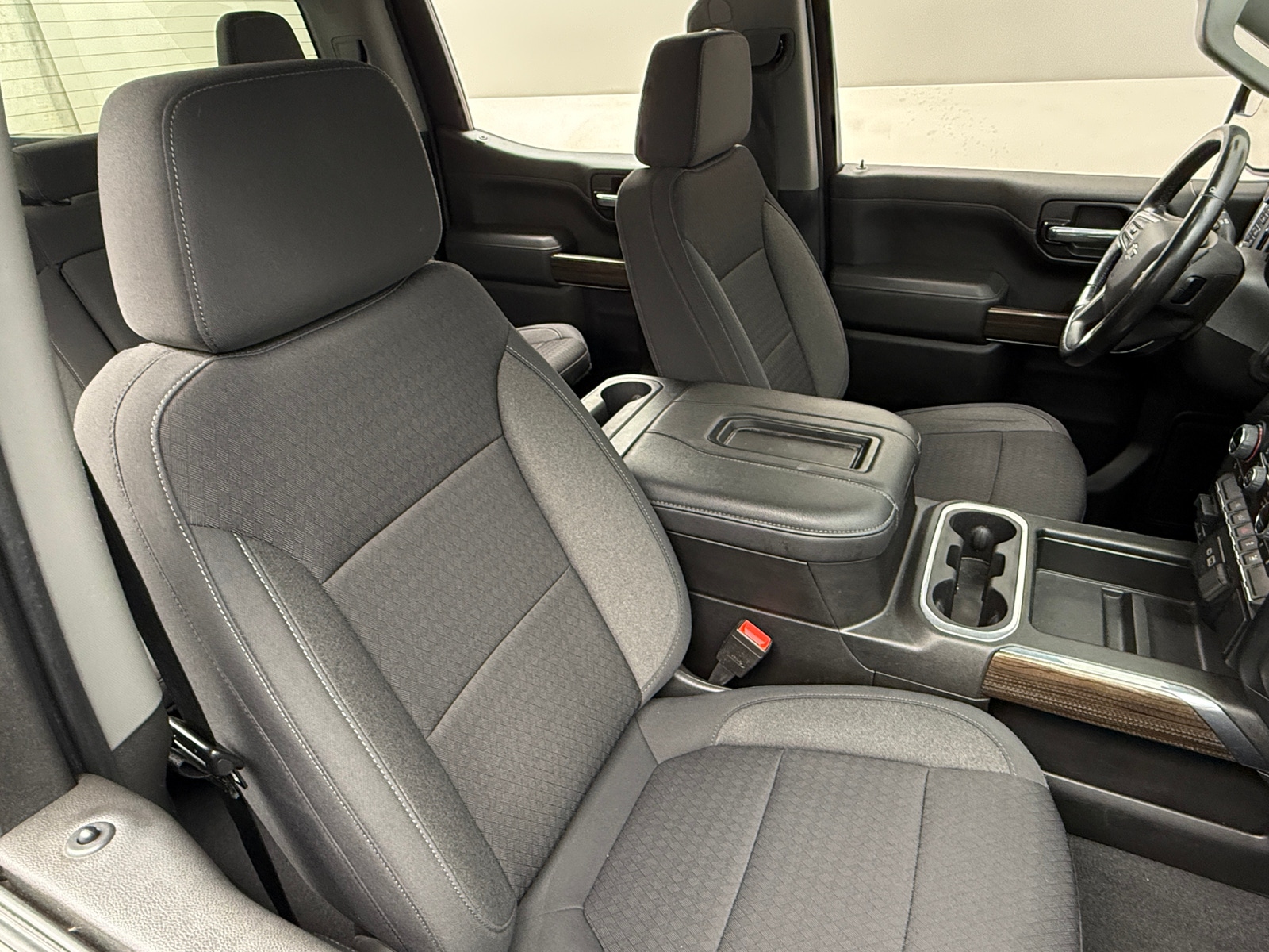 Thumbnail: 2021 Chevrolet Silverado 1500 - 2