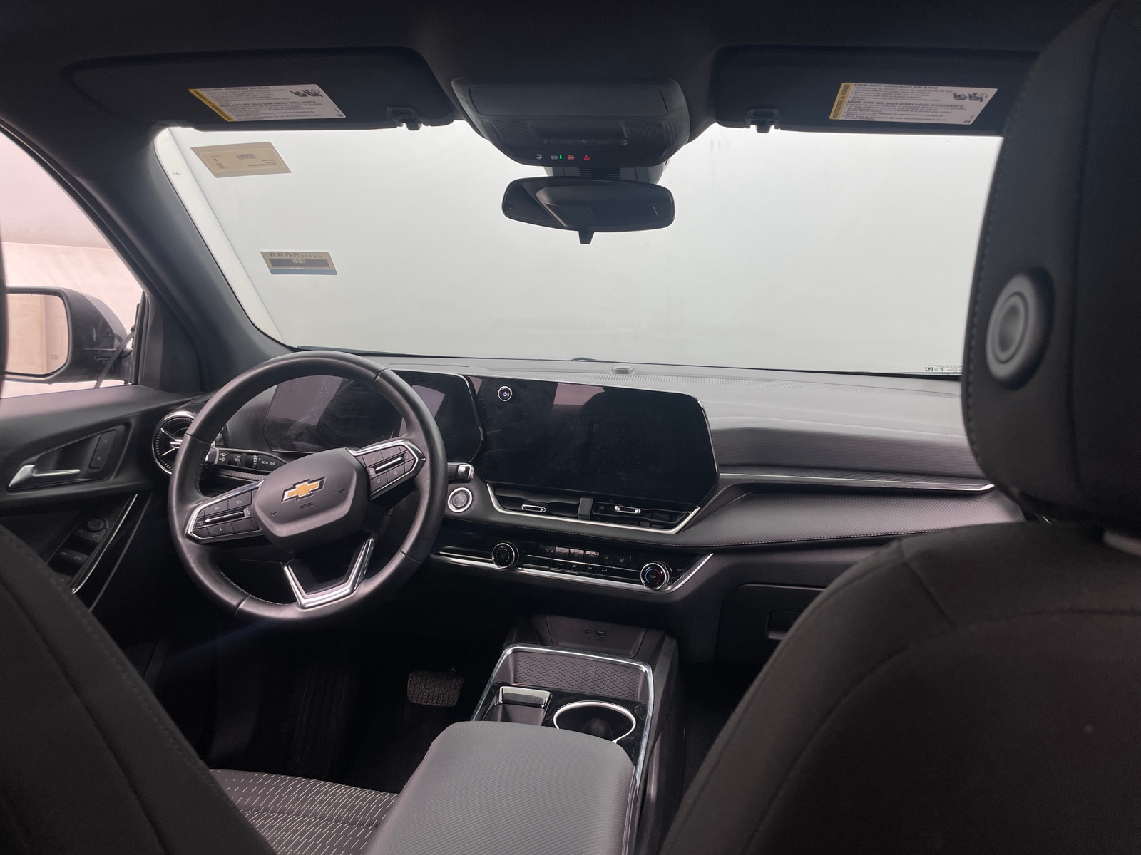 Thumbnail: 2025 Chevrolet Equinox - 3