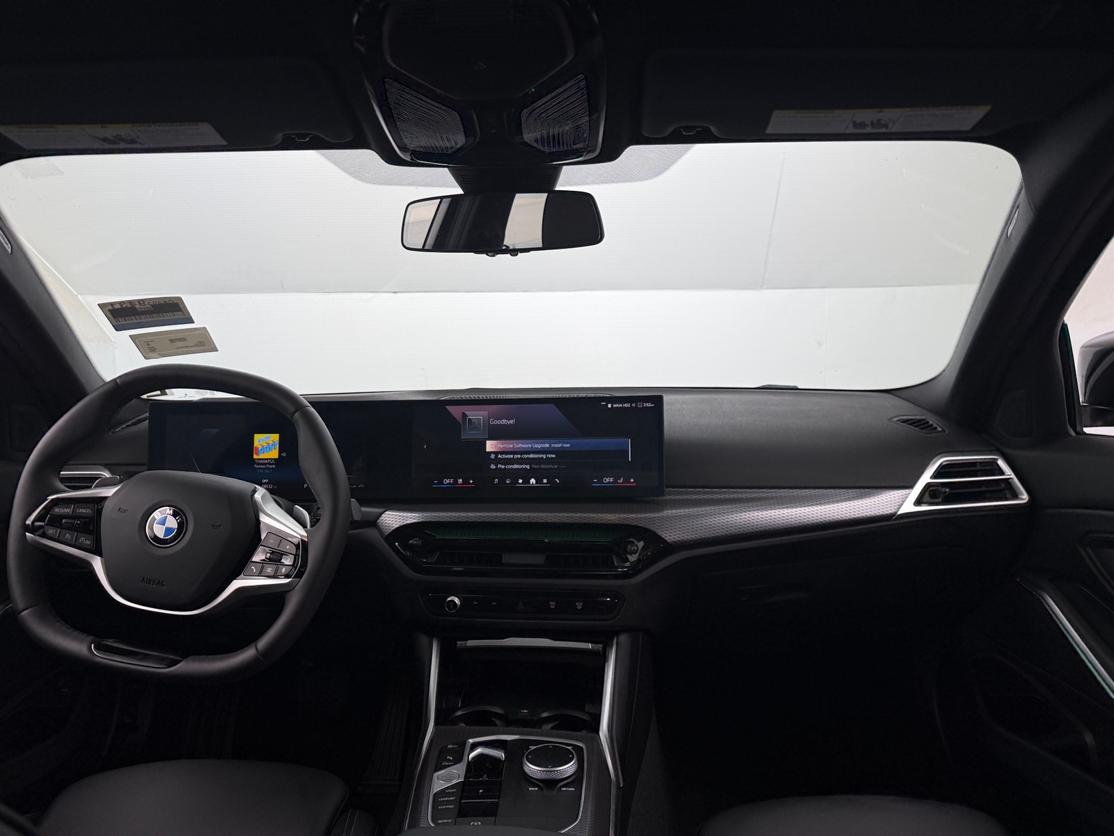 Thumbnail: 2025 BMW 3 Series - 2