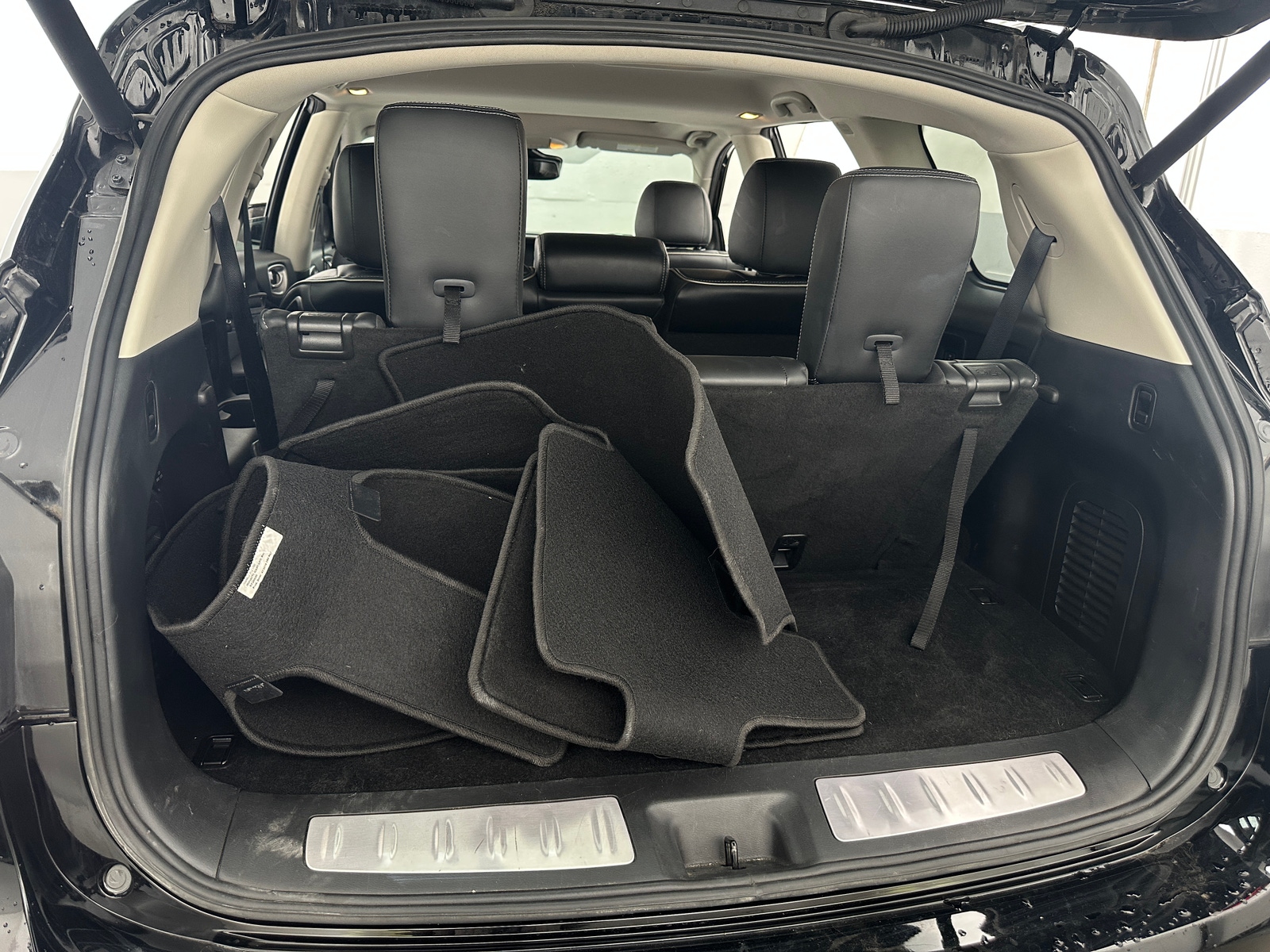 Thumbnail: 2020 INFINITI QX60 - 6