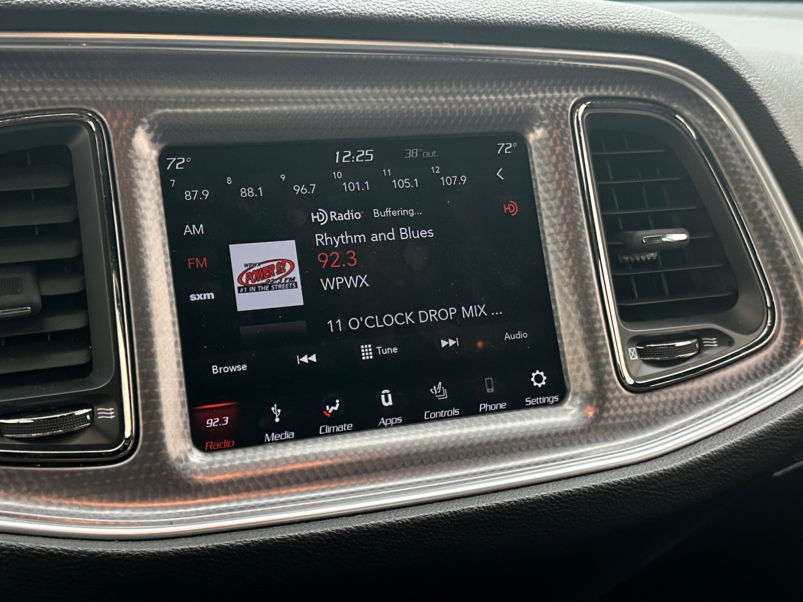 Thumbnail: 2019 Dodge Challenger - 3