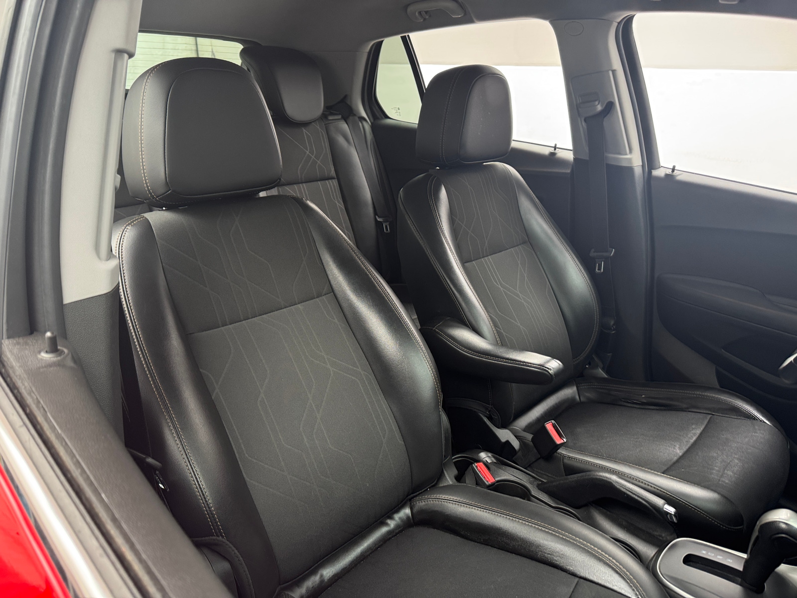 Thumbnail: 2018 Chevrolet Trax - 2