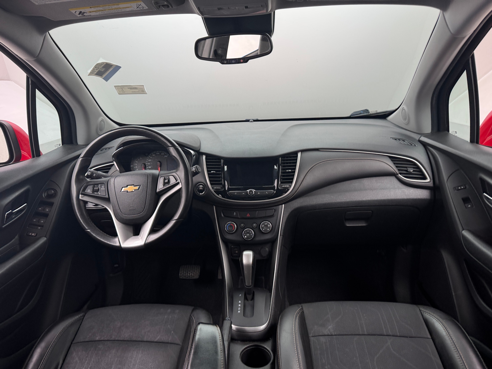 Thumbnail: 2018 Chevrolet Trax - 3