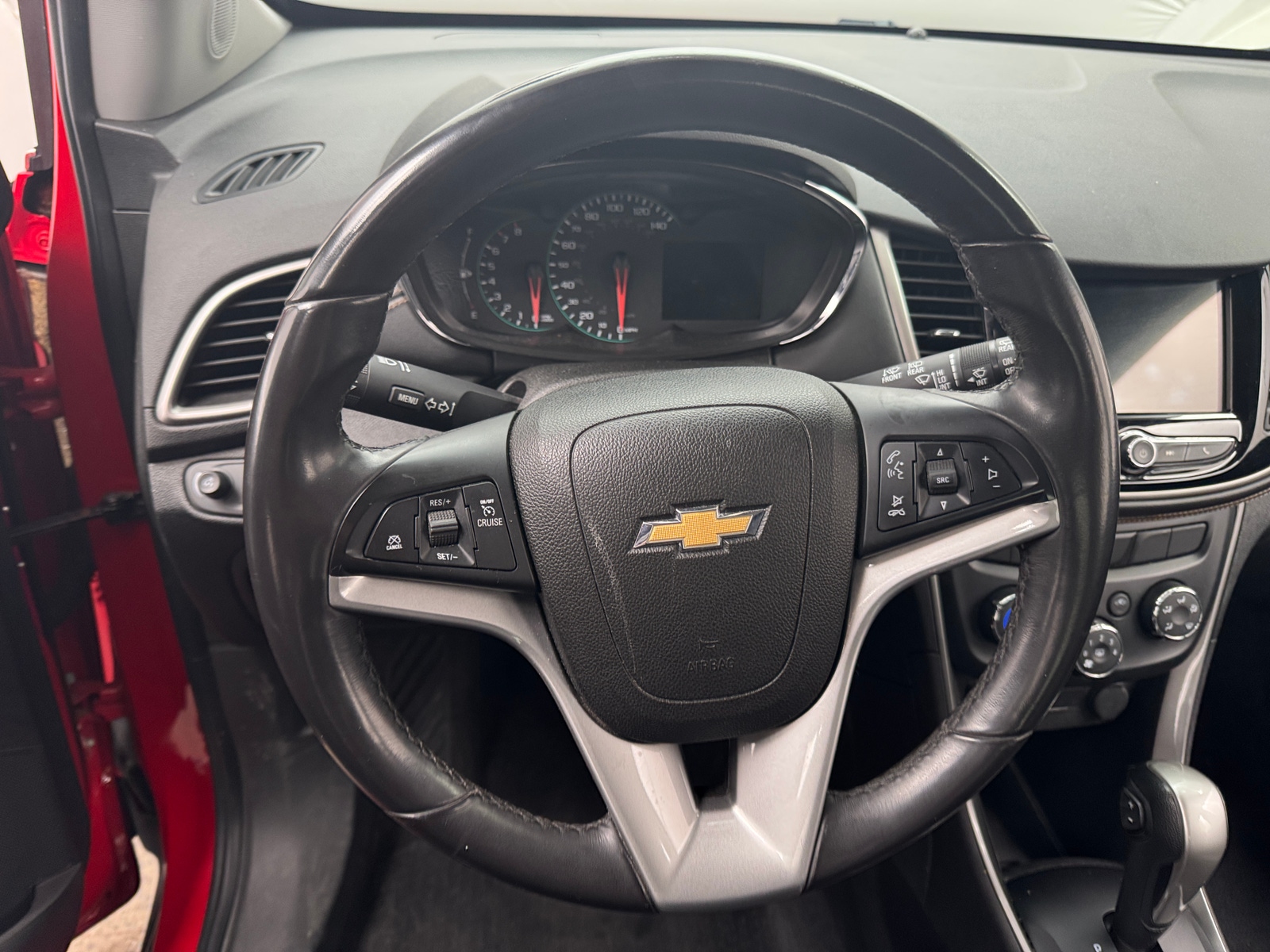 Thumbnail: 2018 Chevrolet Trax - 5