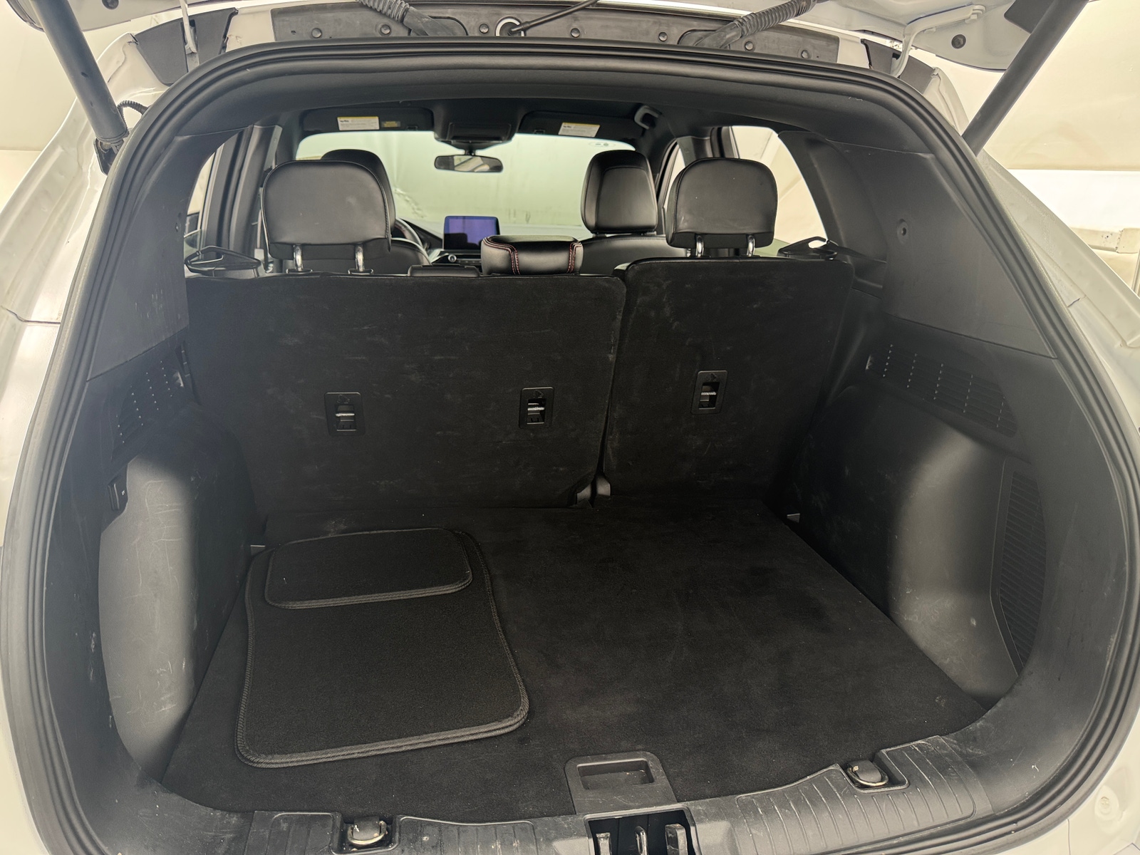 Thumbnail: 2023 Ford Escape - 6