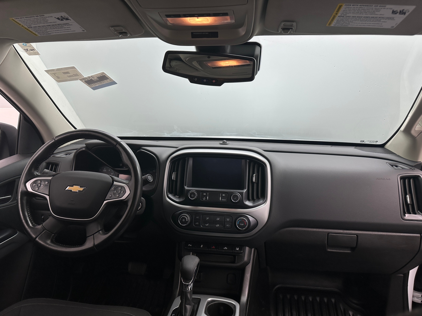 Thumbnail: 2022 Chevrolet Colorado - 3