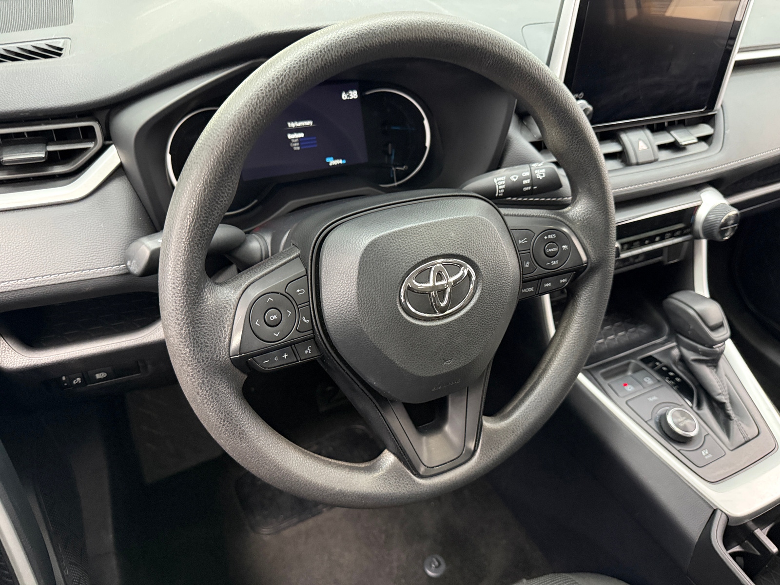 Thumbnail: 2025 Toyota RAV4 - 5