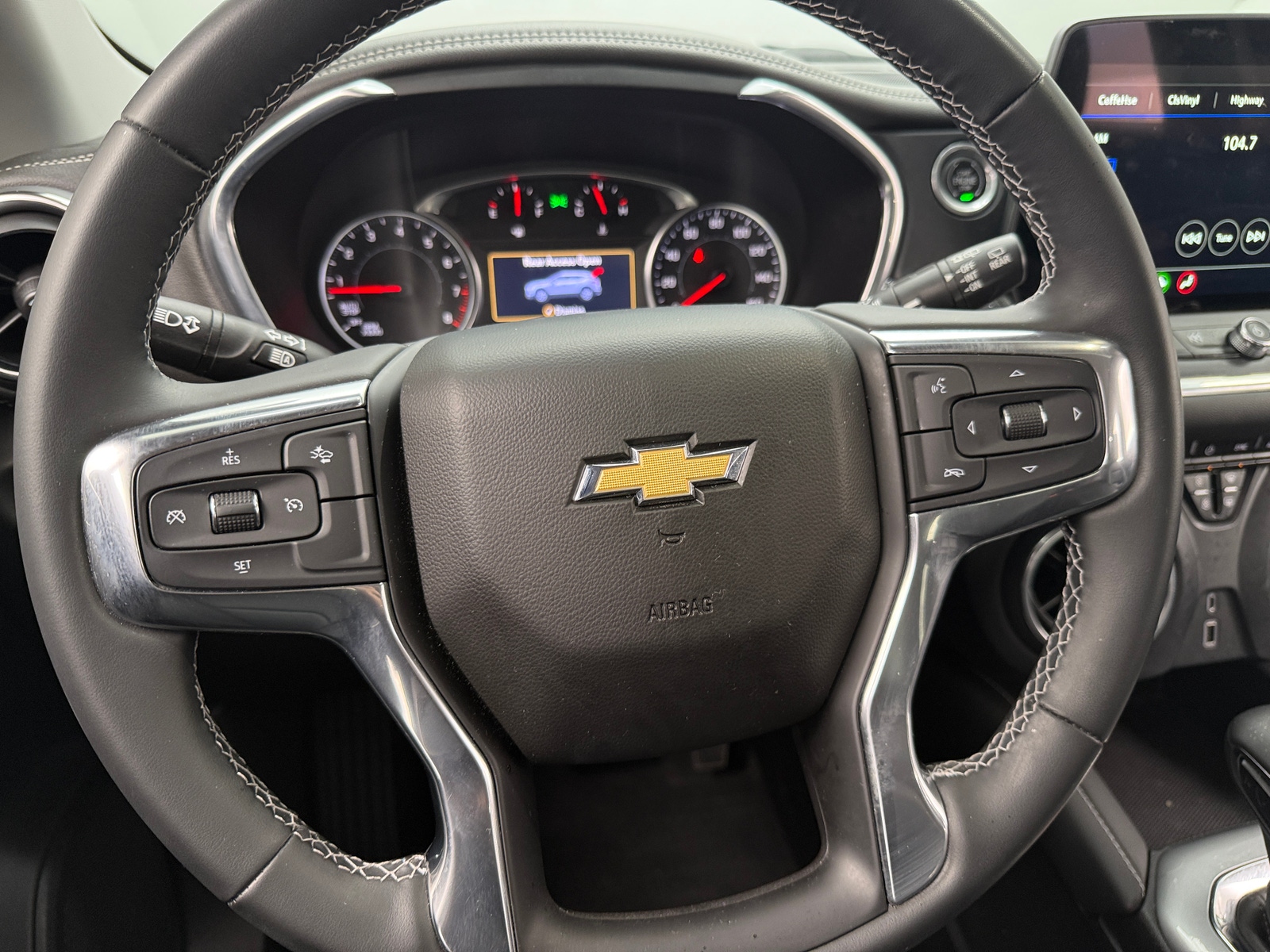 Thumbnail: 2023 Chevrolet Blazer - 4