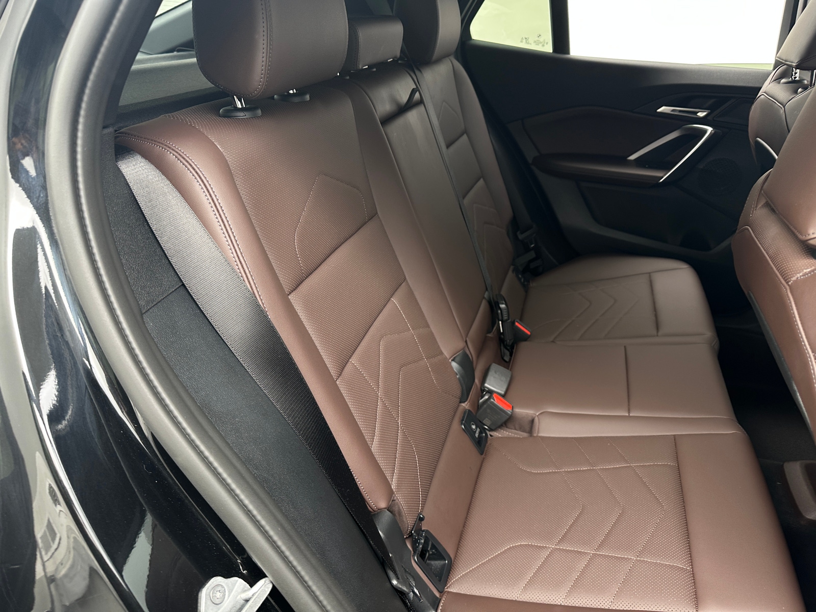 Thumbnail: 2025 BMW X2 - 5