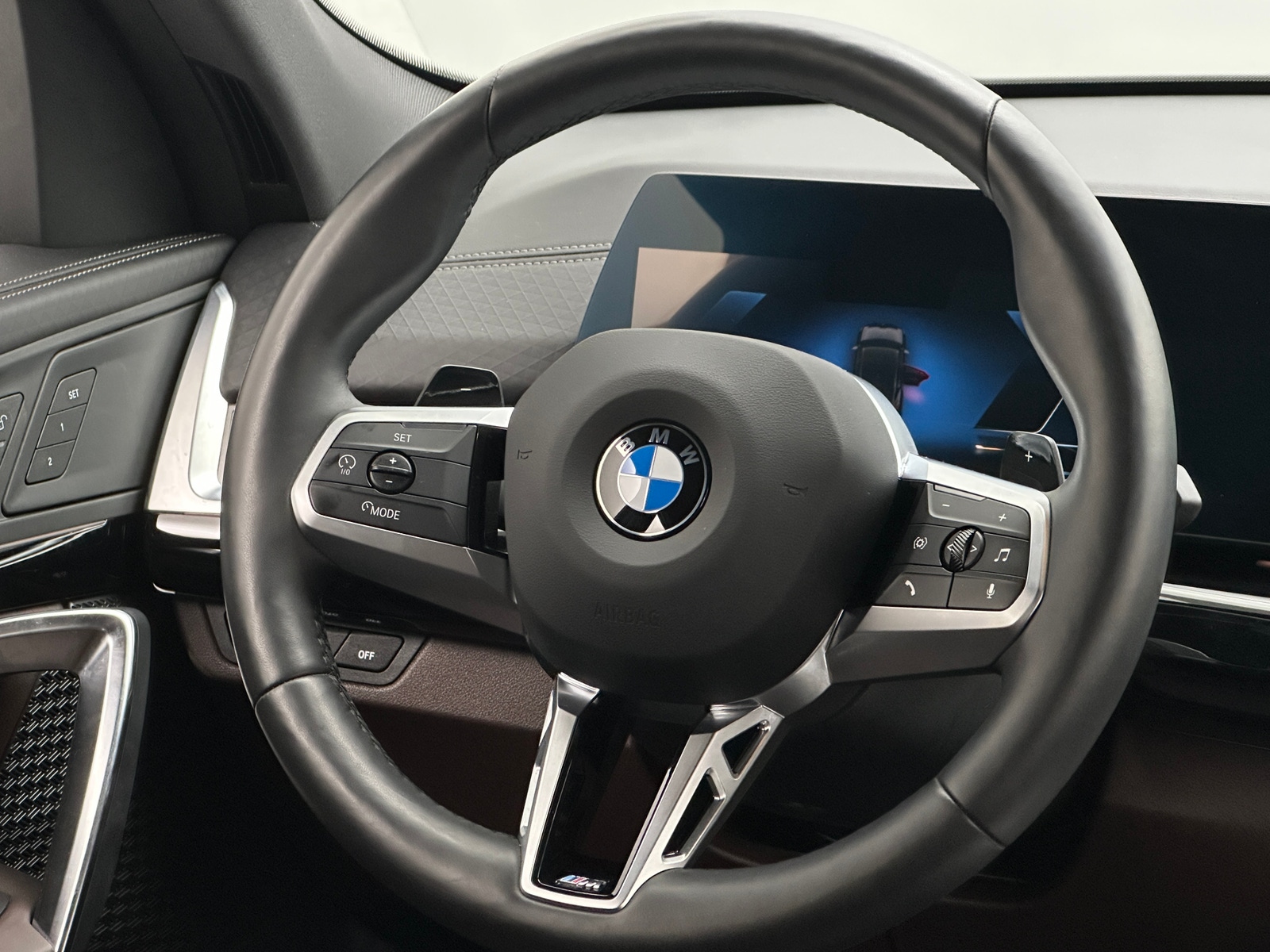 Thumbnail: 2025 BMW X2 - 4