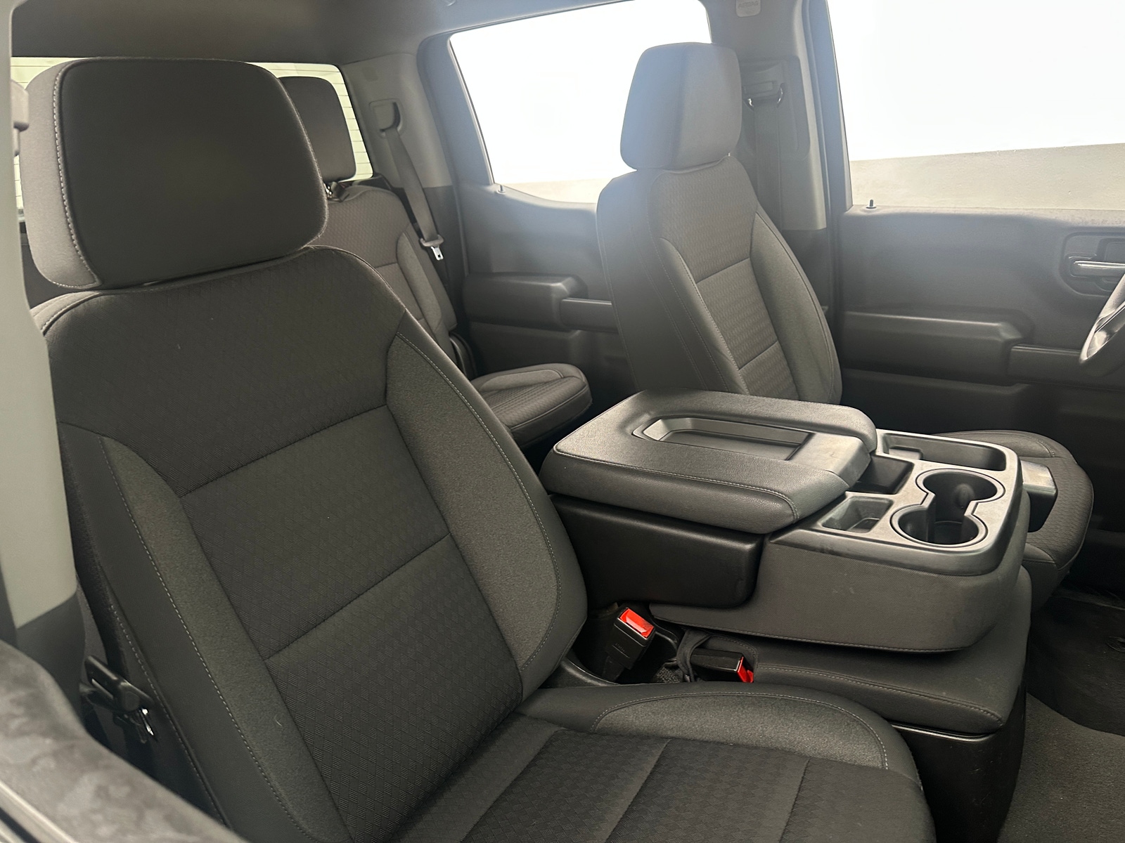 Thumbnail: 2022 Chevrolet Silverado 1500 - 2