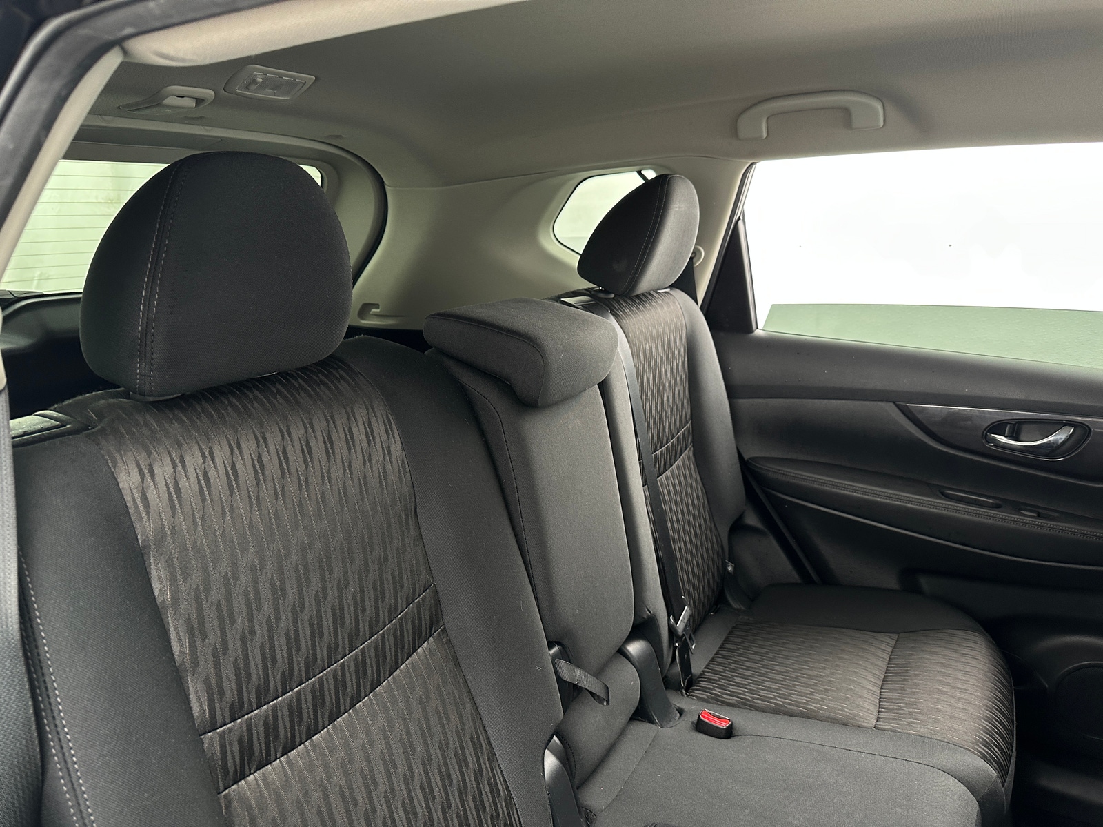 Thumbnail: 2019 Nissan Rogue - 6