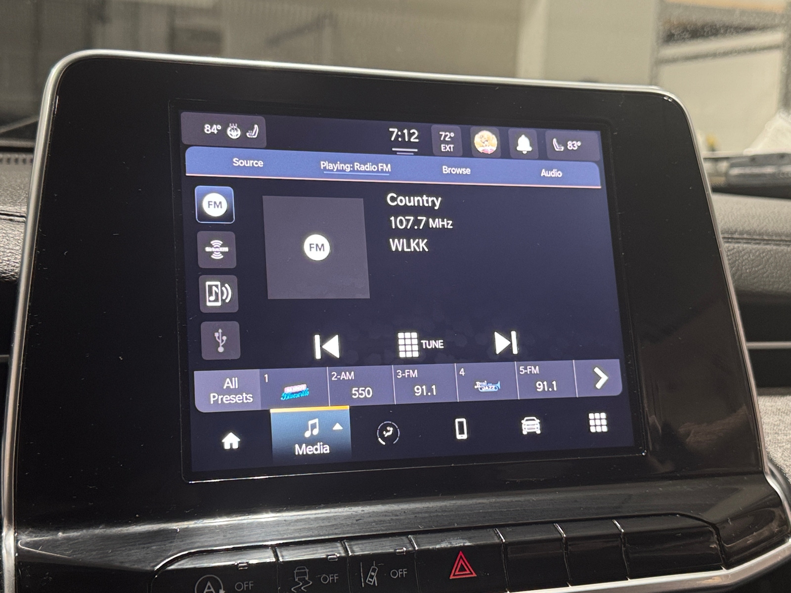 Thumbnail: 2022 Jeep Compass - 3