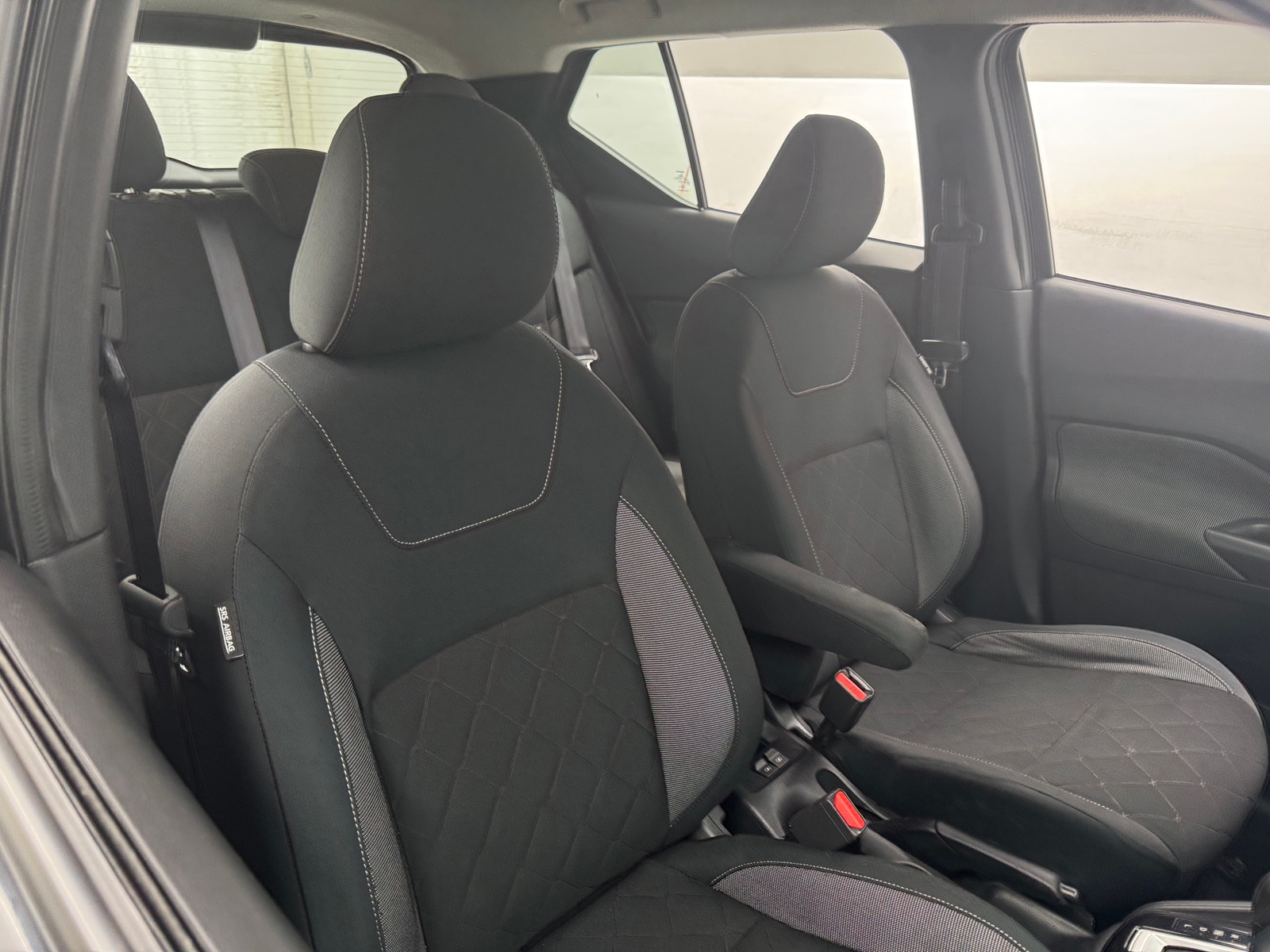 Thumbnail: 2020 Nissan Kicks - 2