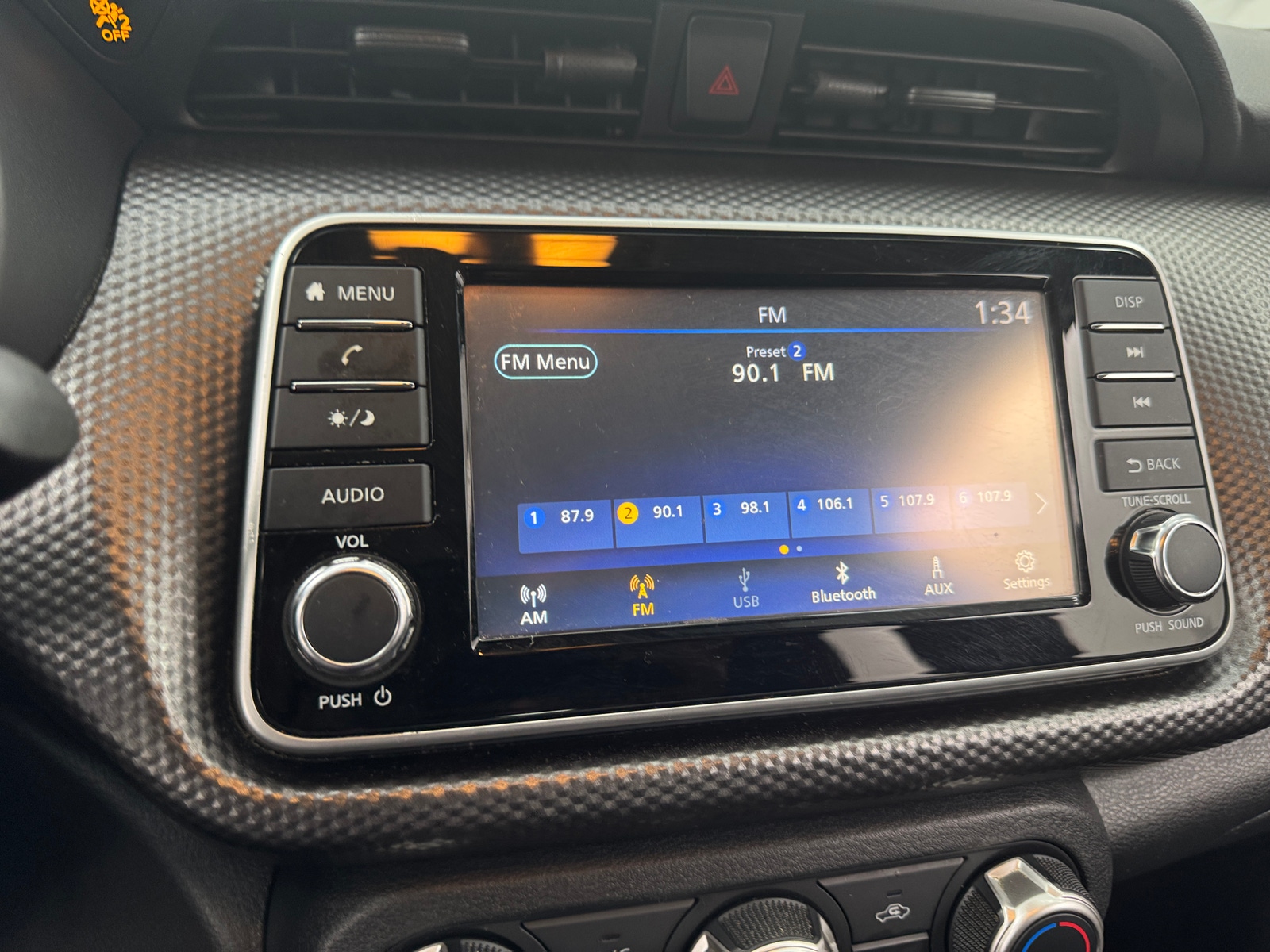 Thumbnail: 2020 Nissan Kicks - 4