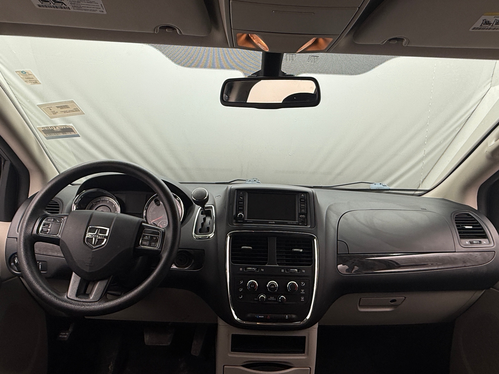 Thumbnail: 2020 Dodge Grand Caravan - 3