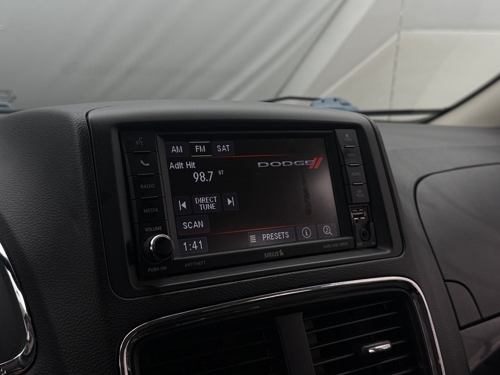 Thumbnail: 2020 Dodge Grand Caravan - 4