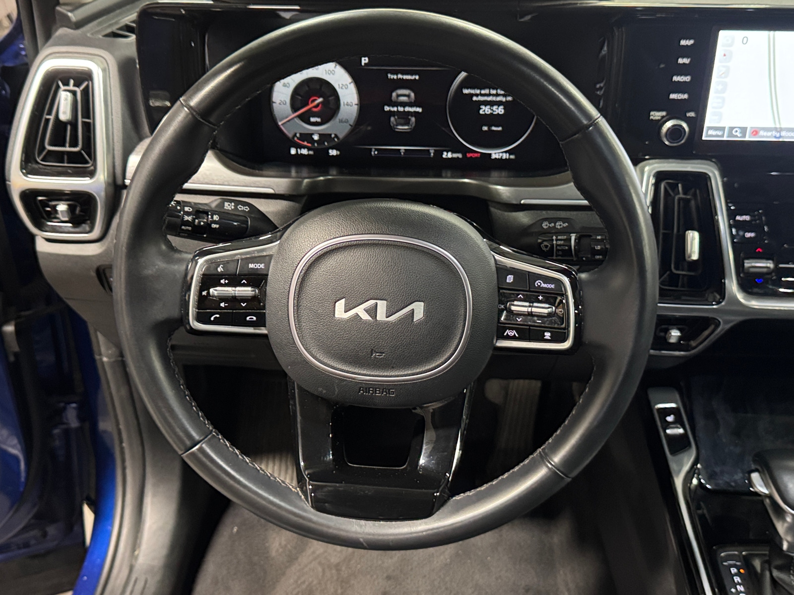 Thumbnail: 2023 Kia Sorento - 4