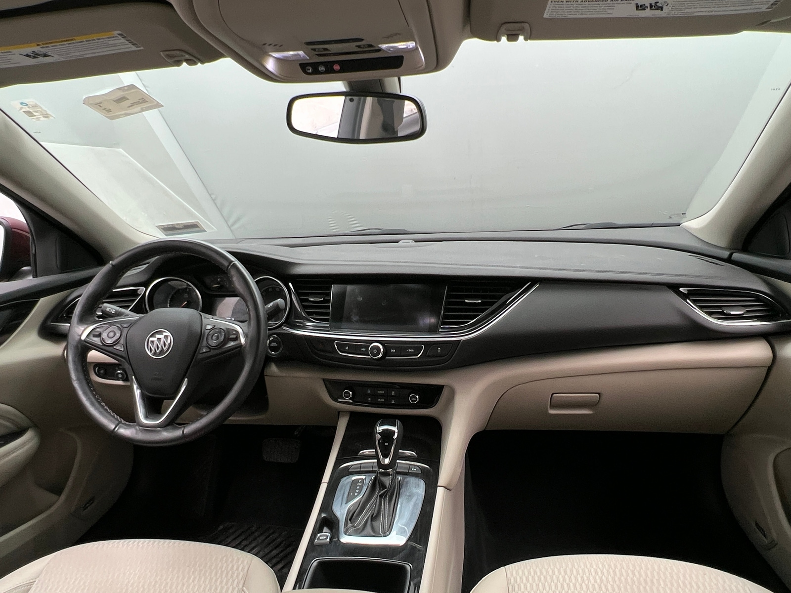 Thumbnail: 2018 Buick Regal - 3