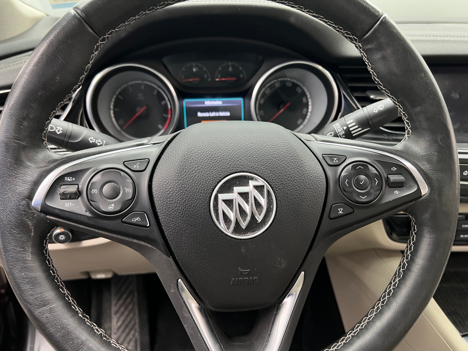 Thumbnail: 2018 Buick Regal - 5