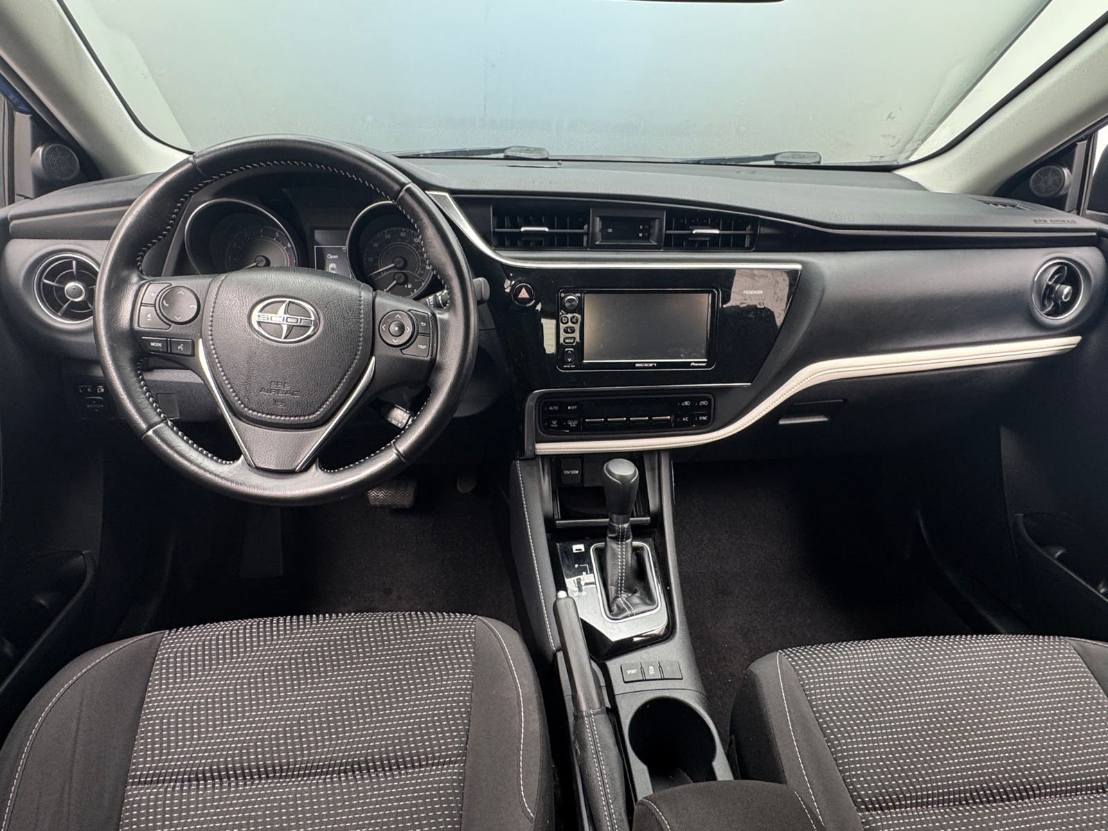 Thumbnail: 2016 Scion iM - 3