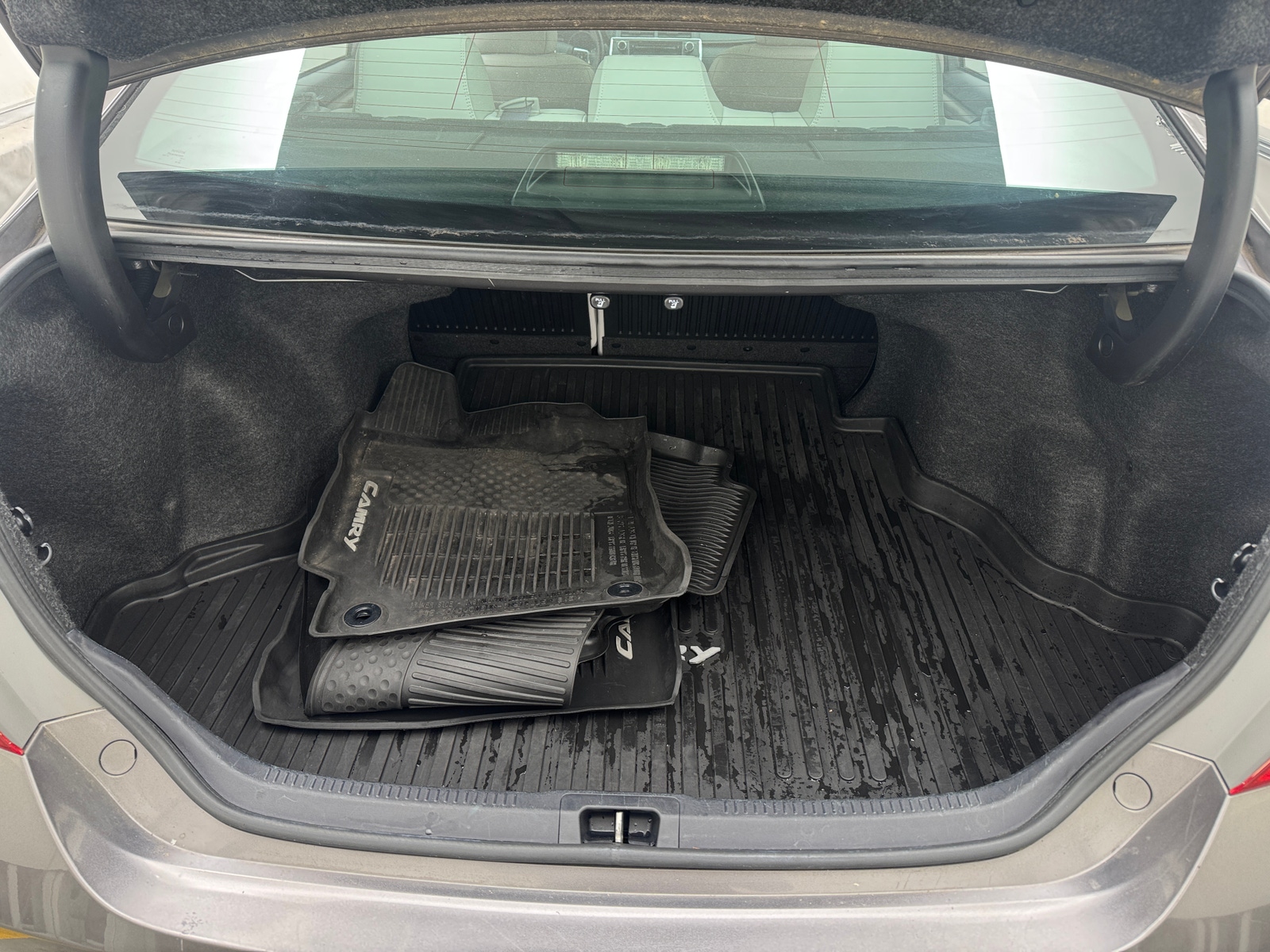 Thumbnail: 2017 Toyota Camry - 7