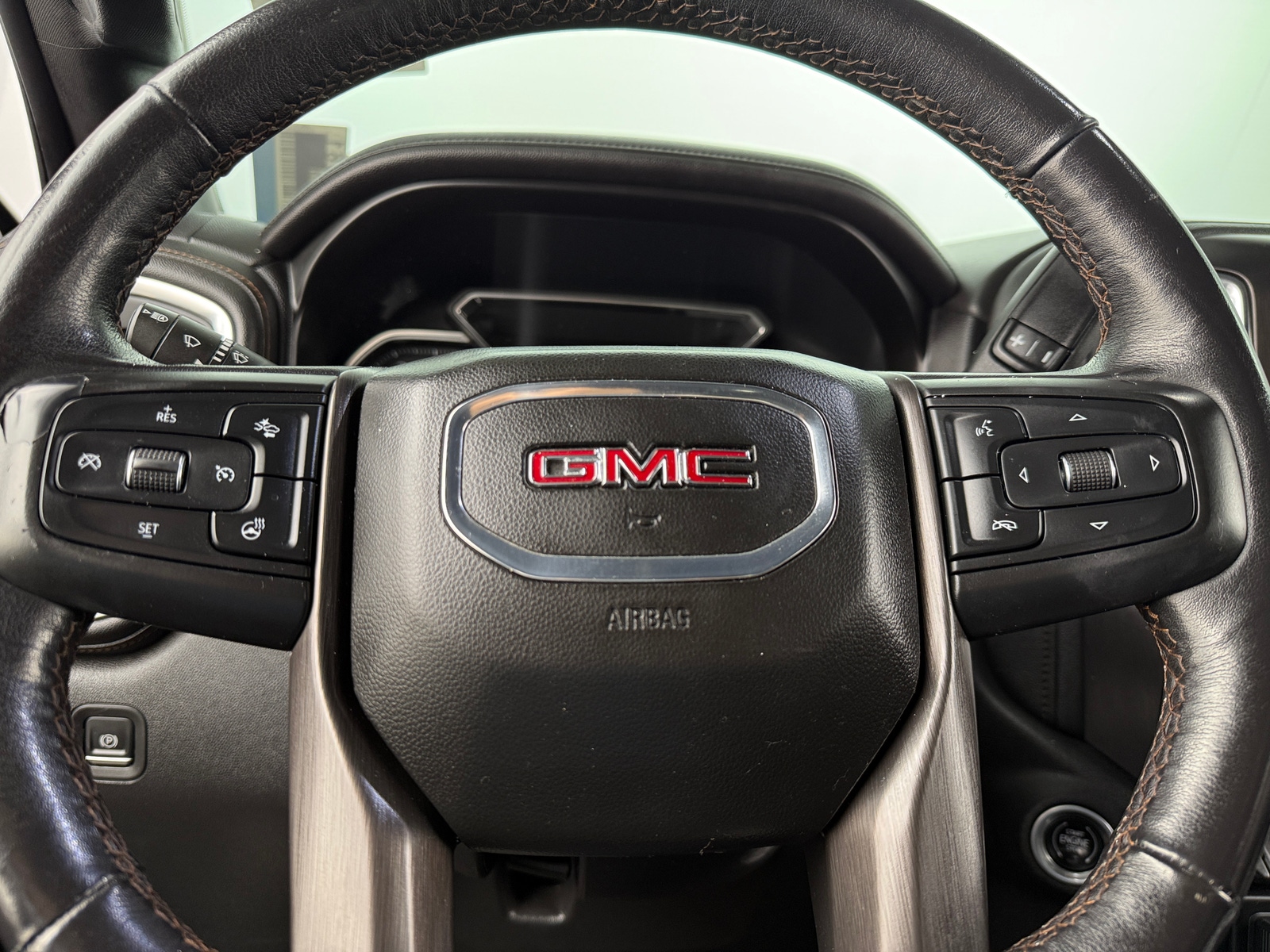 Thumbnail: 2021 GMC Sierra 1500 - 4