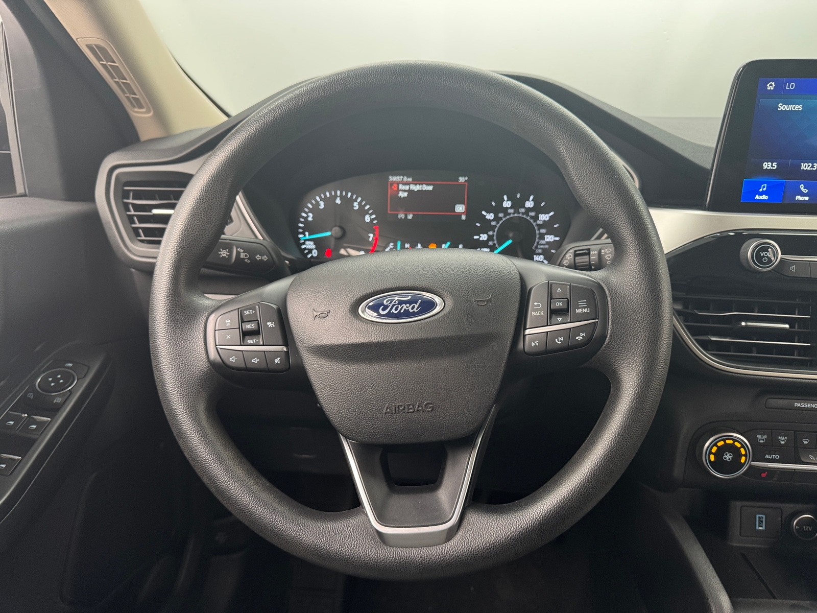 Thumbnail: 2020 Ford Escape - 5