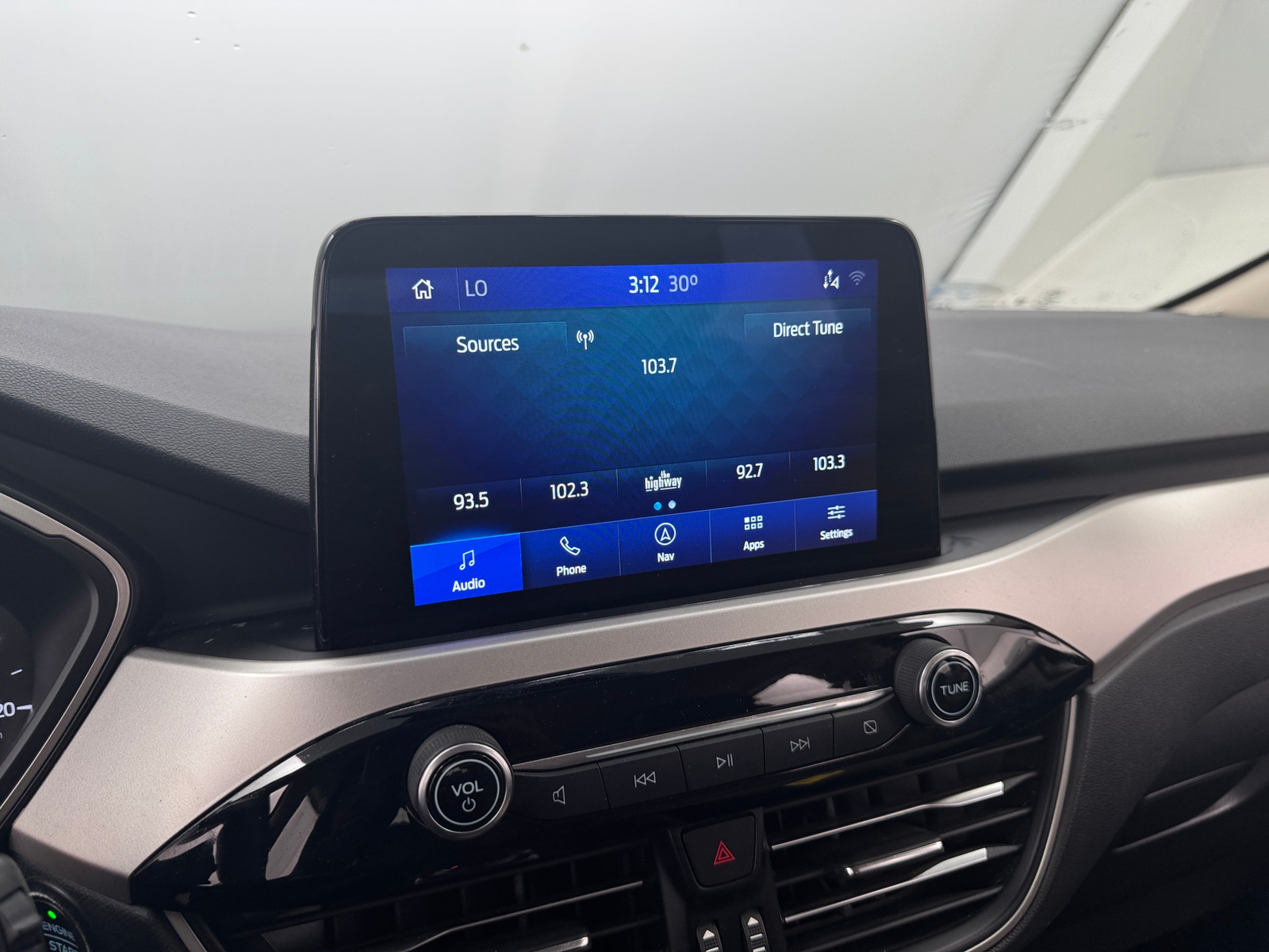 Thumbnail: 2020 Ford Escape - 4