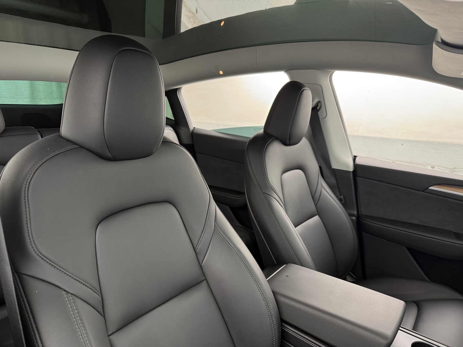 Thumbnail: 2025 Tesla Model Y - 2