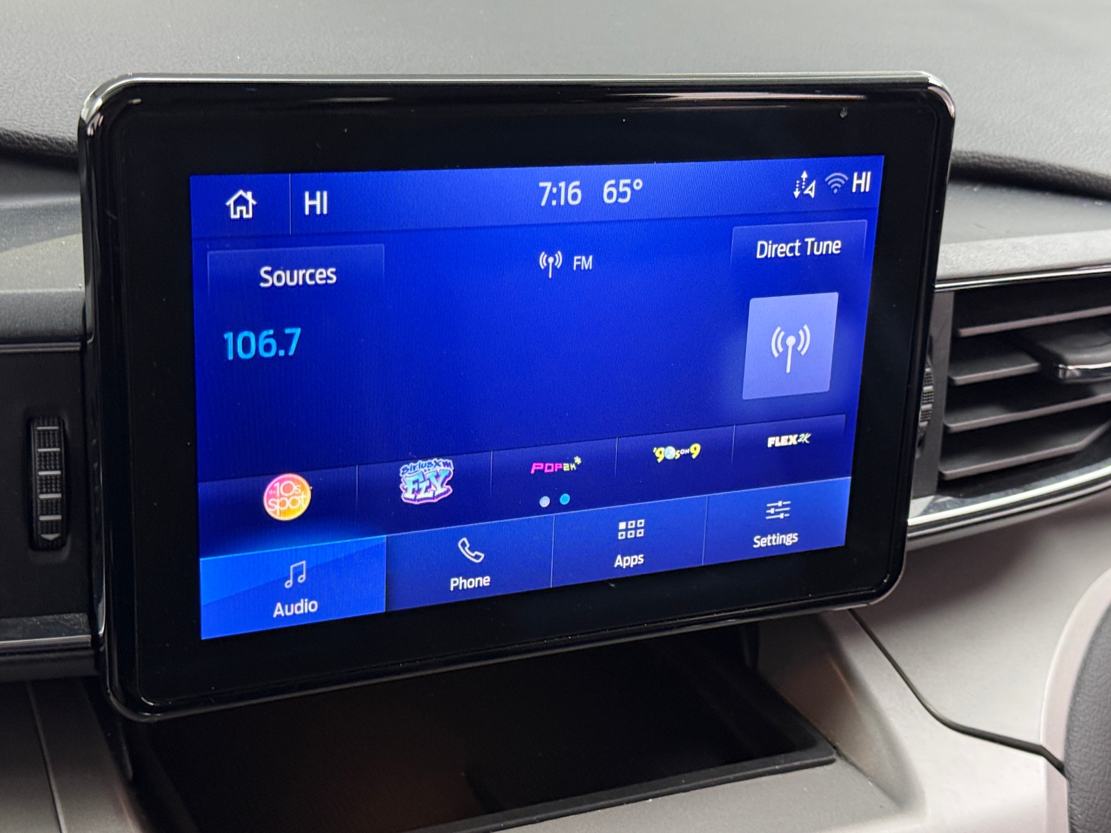 Thumbnail: 2024 Ford Explorer - 3